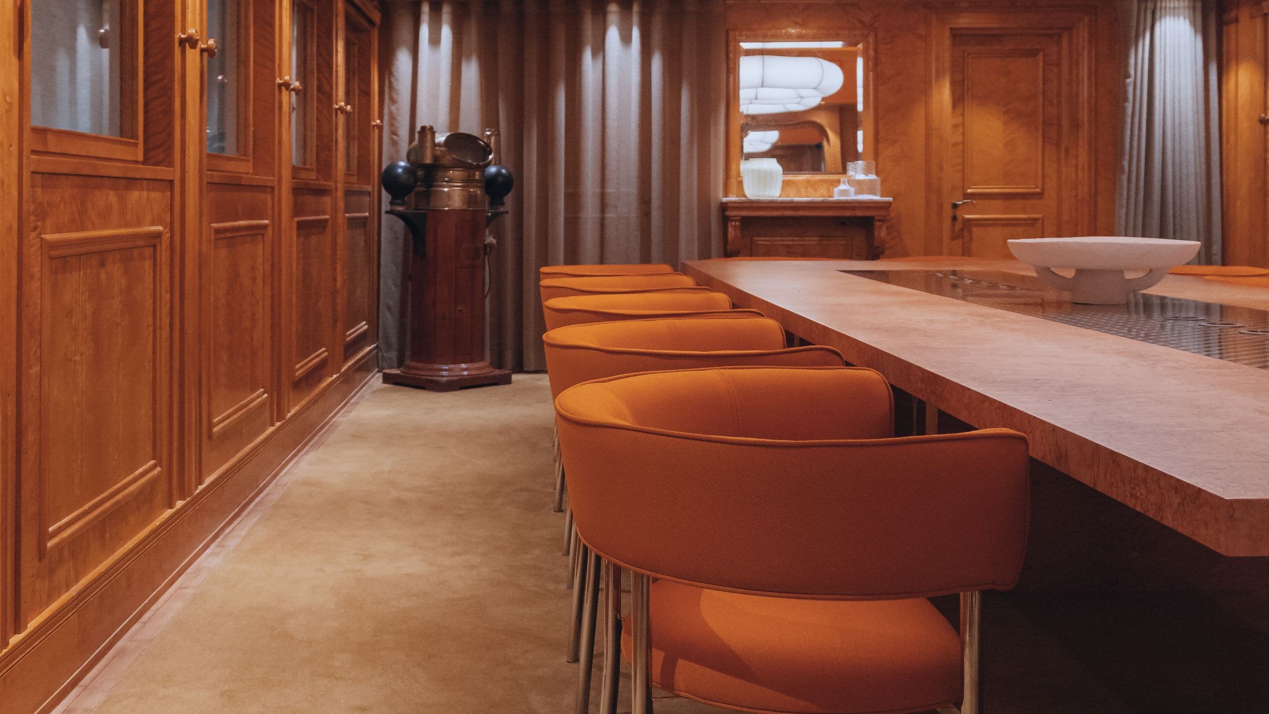 Hôtel Reisen Conference Room Details