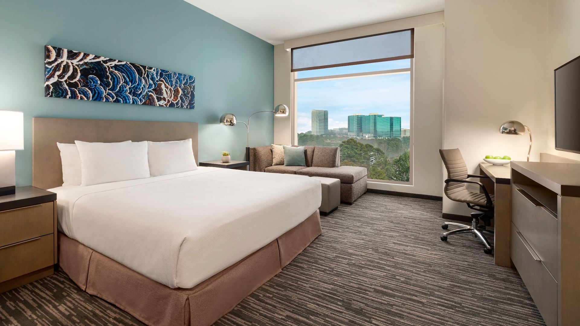 Hyatt House Atlanta / Perimeter Center Accessible King