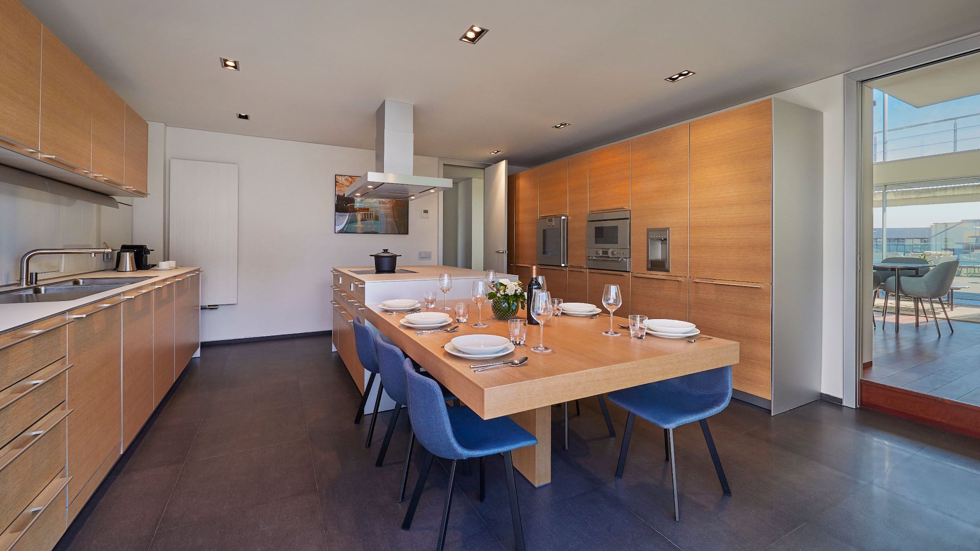 2/10 Hyatt Regency Madrid Residences Two Bedroom Residence Kitchen
