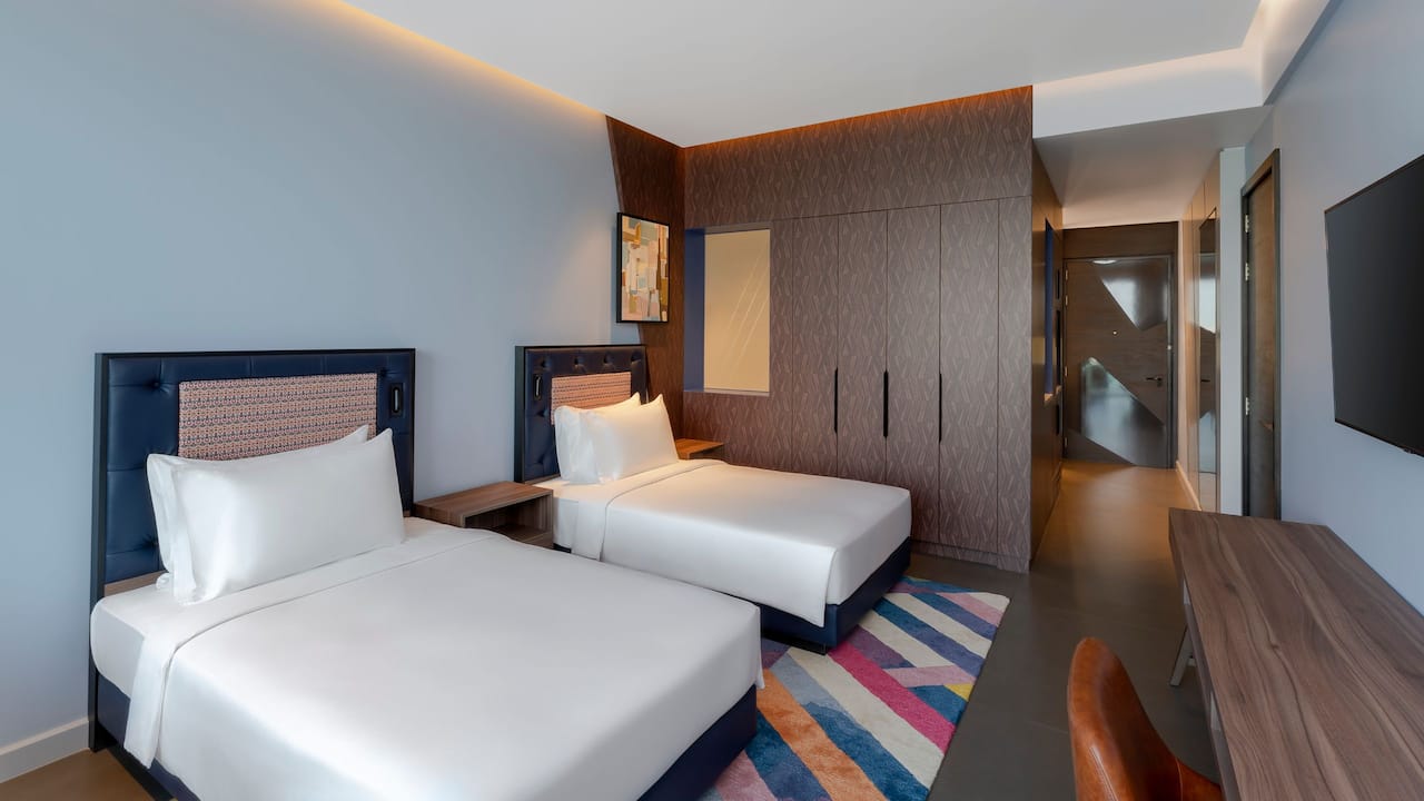 Rooms and Suites | Hyatt Centric Jumeirah Dubai