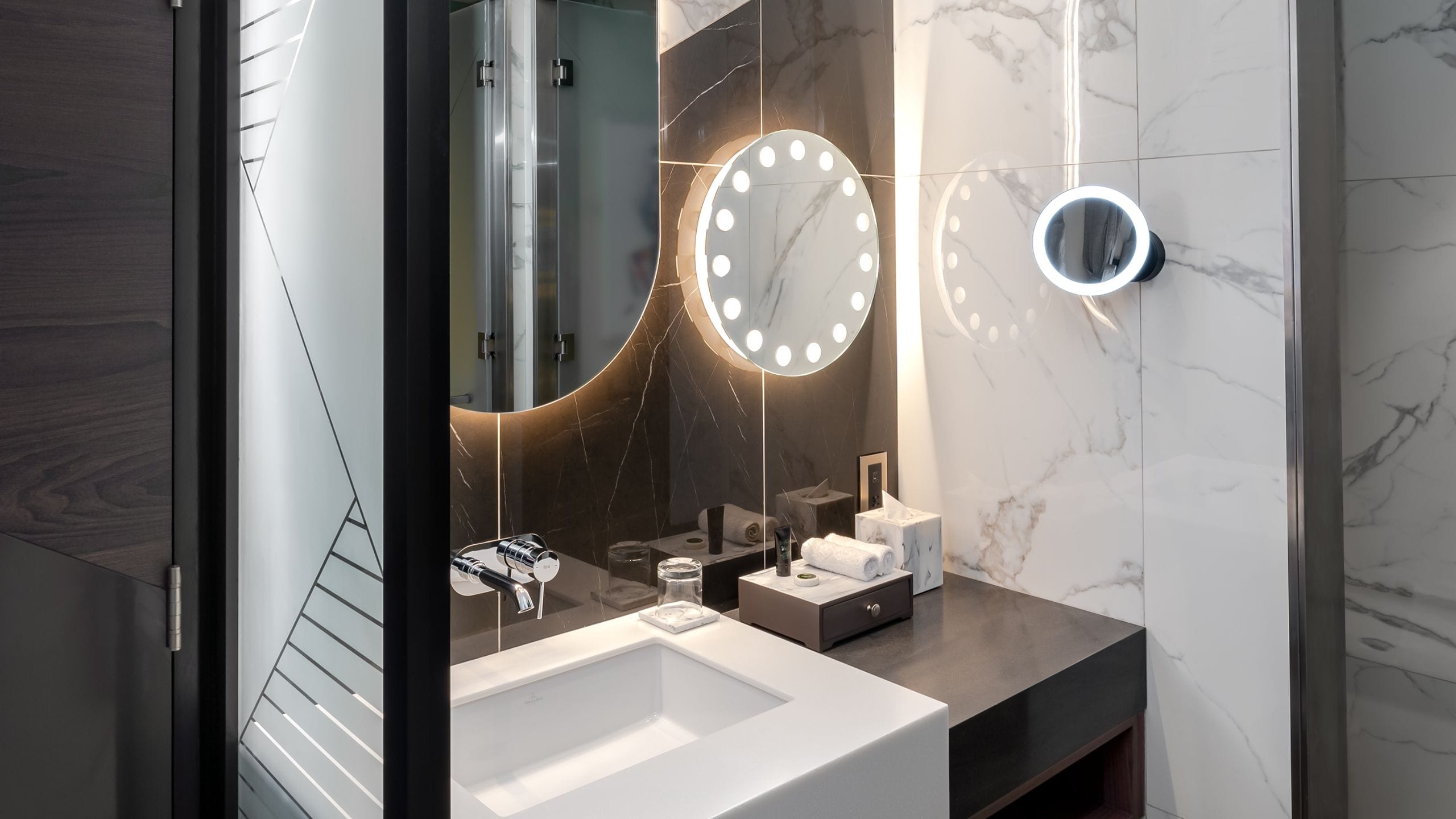 4 of 7 Hyatt Centric Jumeirah Dubai Standard Bathroom Vanity