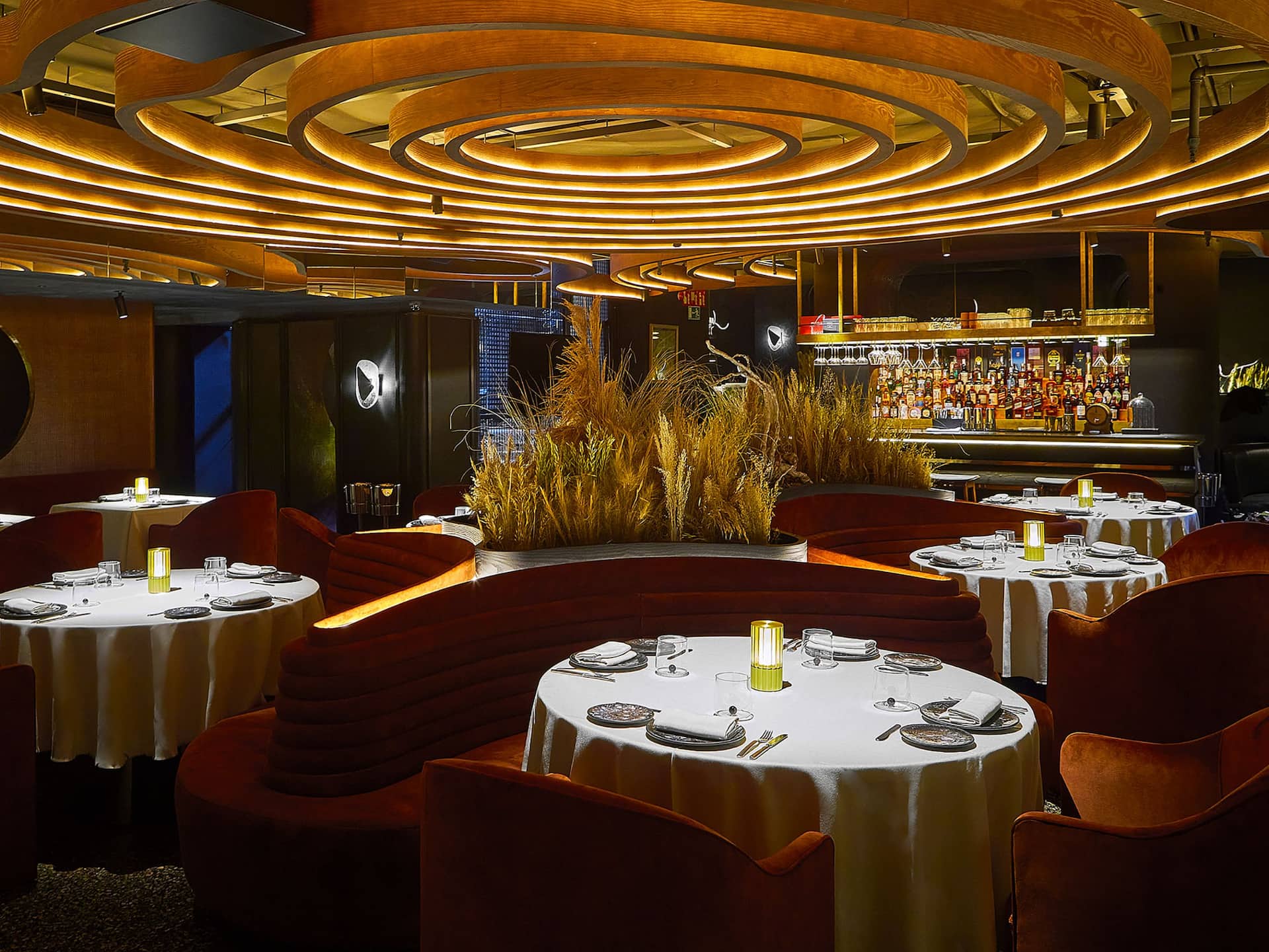 Hyatt Regency Hesperia Madrid Lena Restaurant Seating