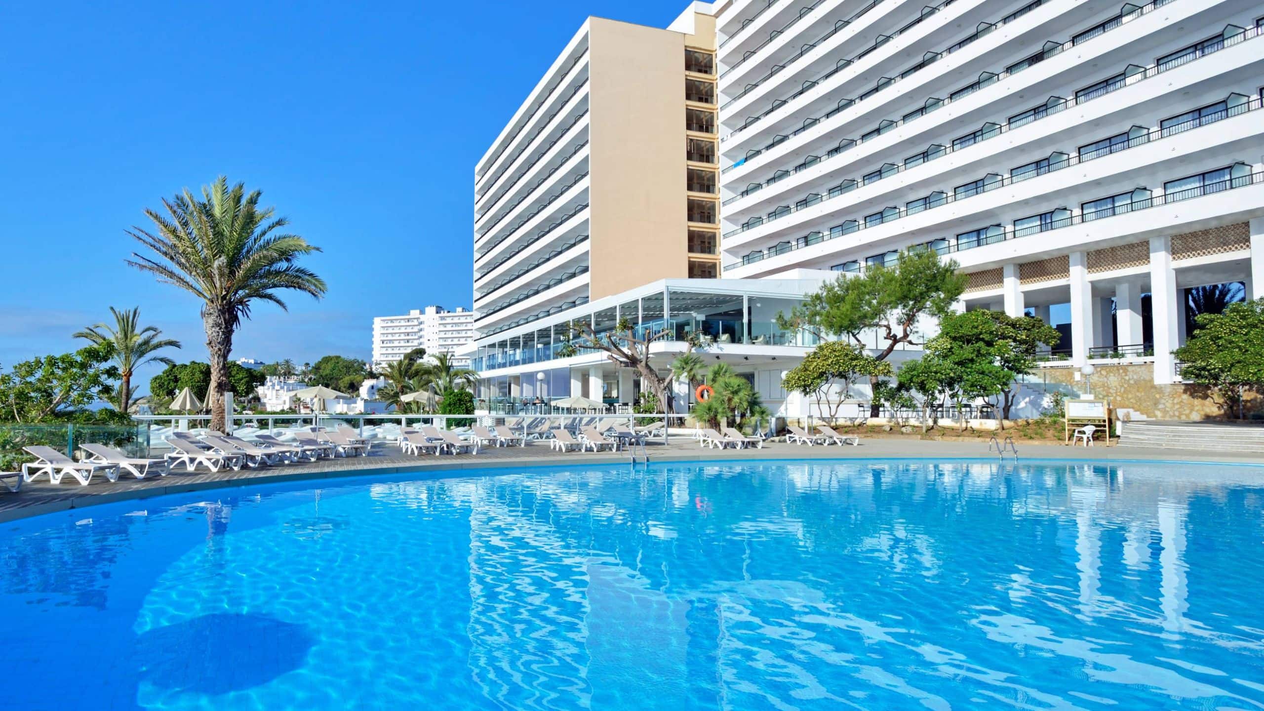 Alua Calas de Mallorca Resort