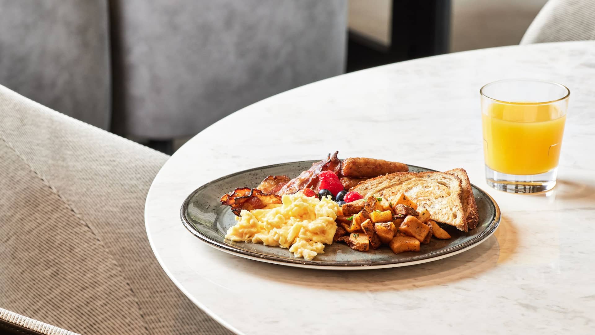Hyatt Place Phoenix / Downtown Breakfast Buffet