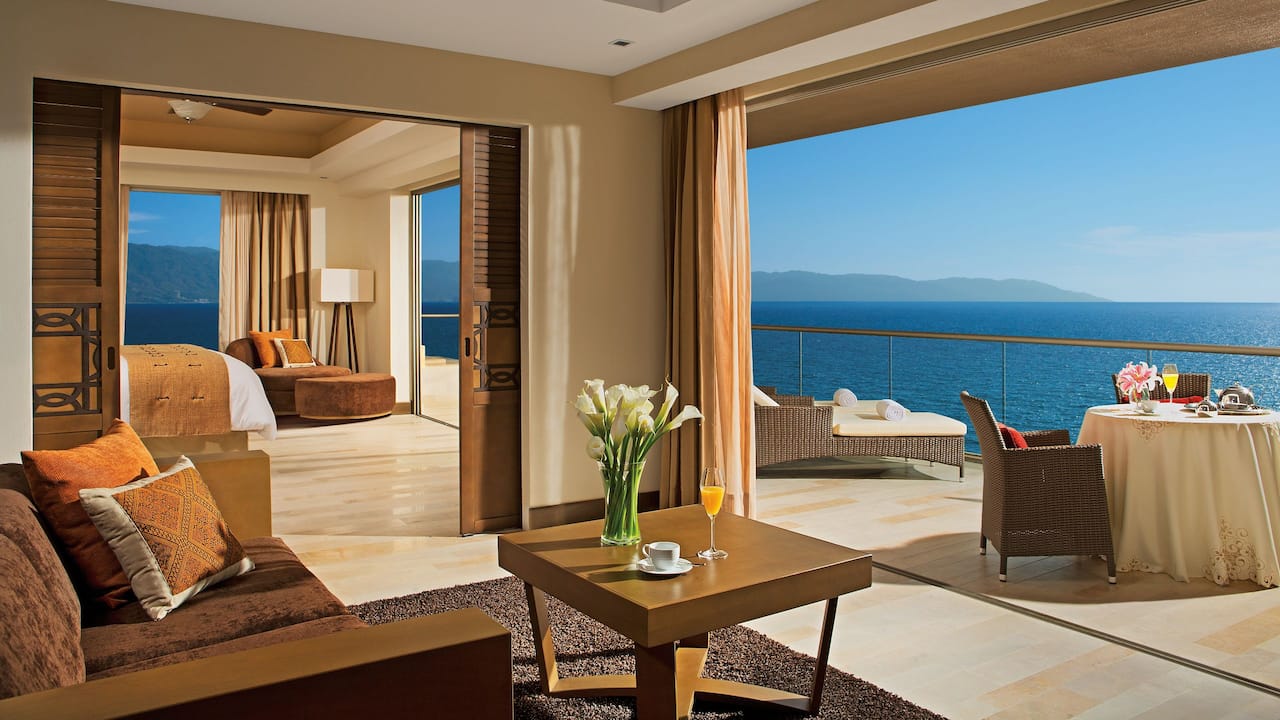 Oceanfront Suite Living Room