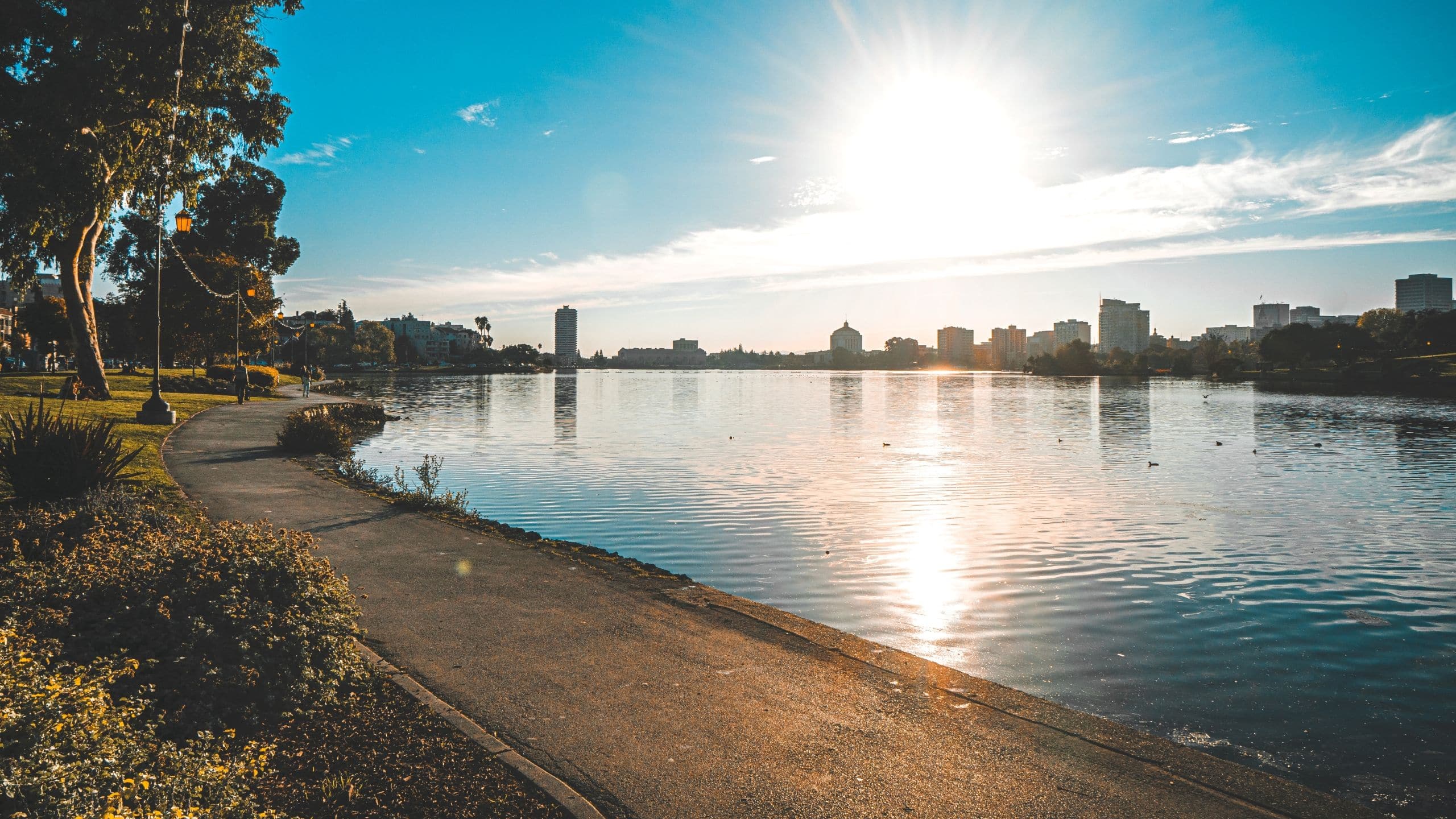 Kissel Uptown Oakland Lake Merritt Skyline