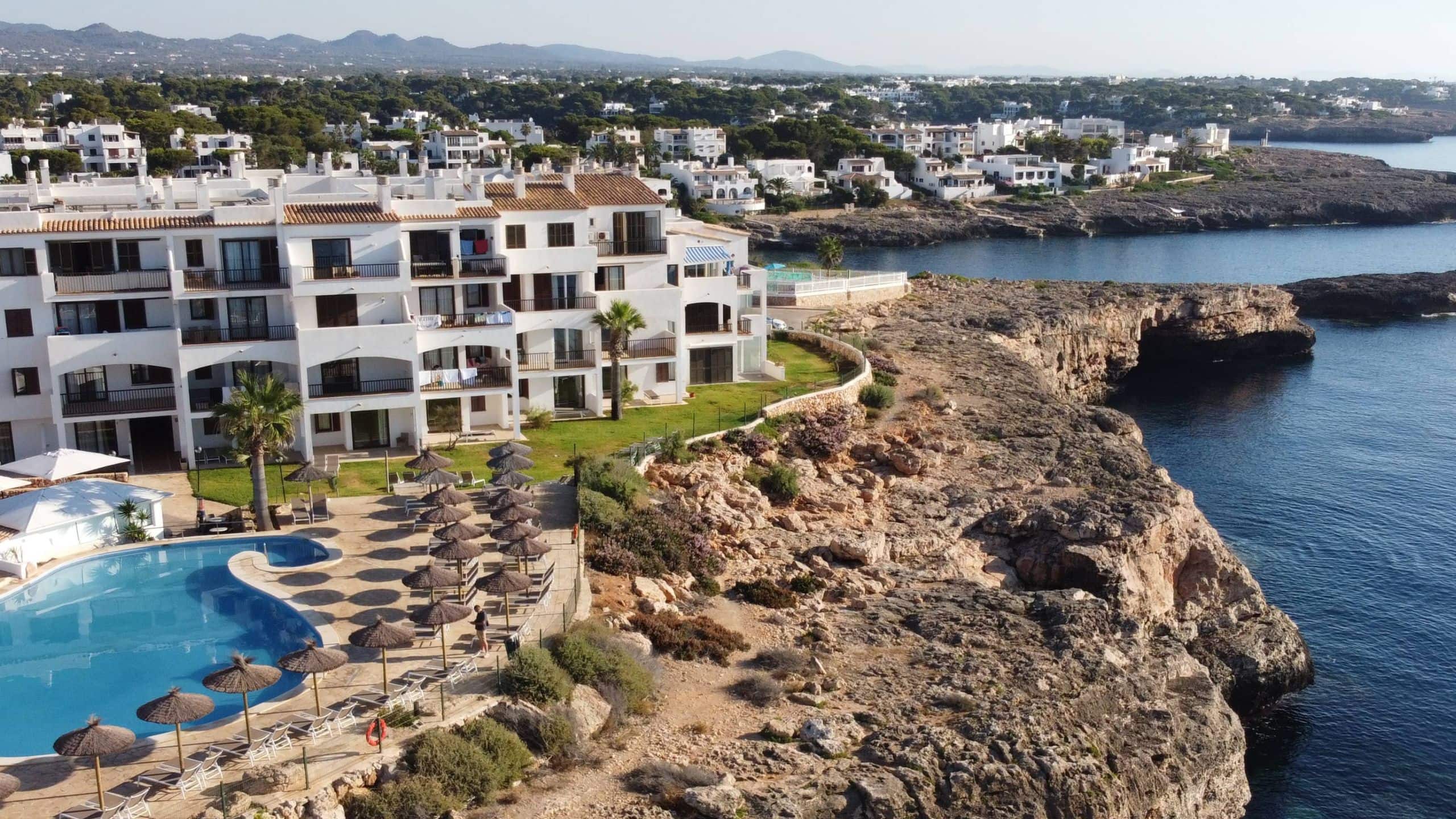 Alua Suites Las Rocas