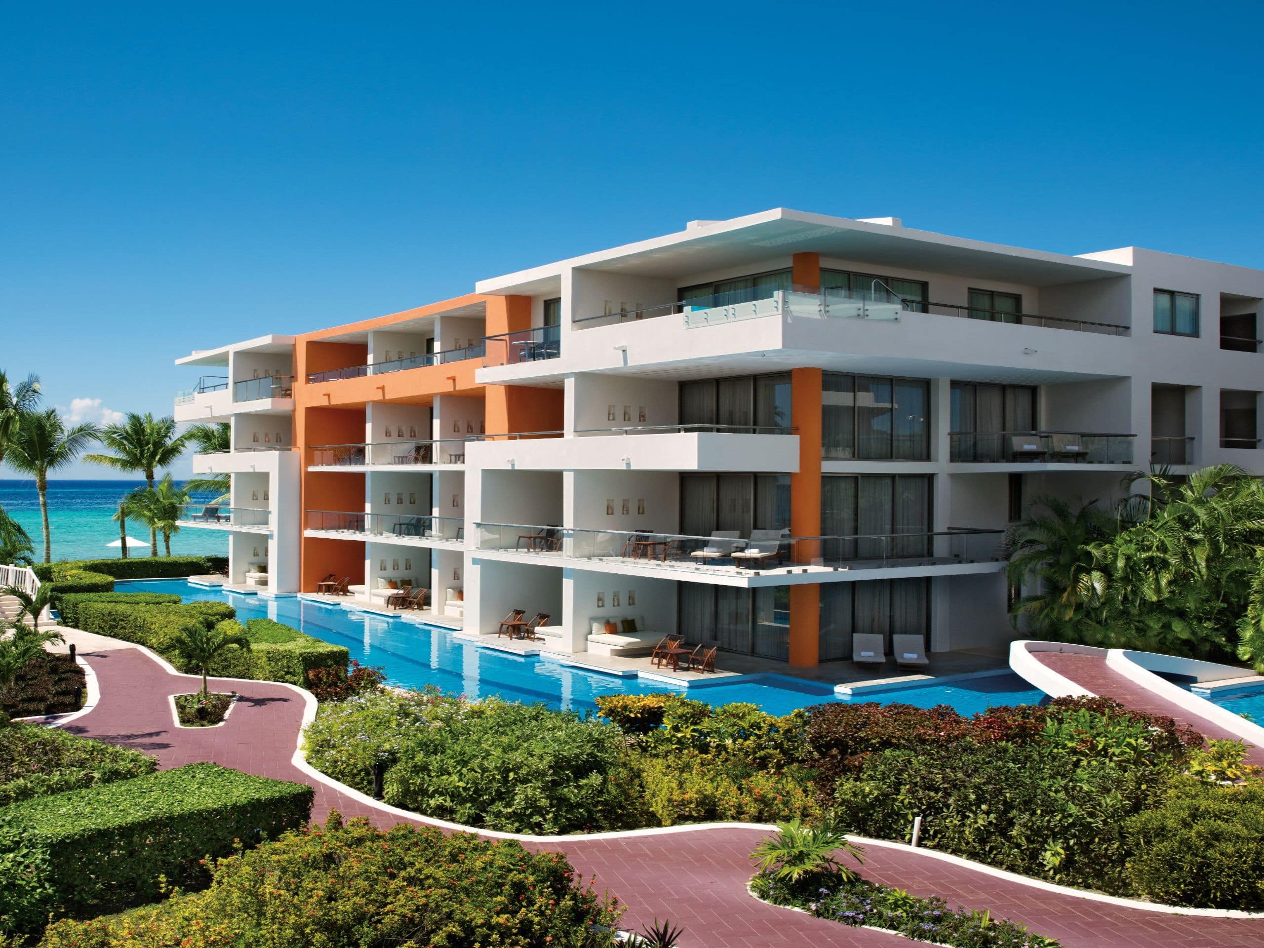 Secrets Aura Cozumel