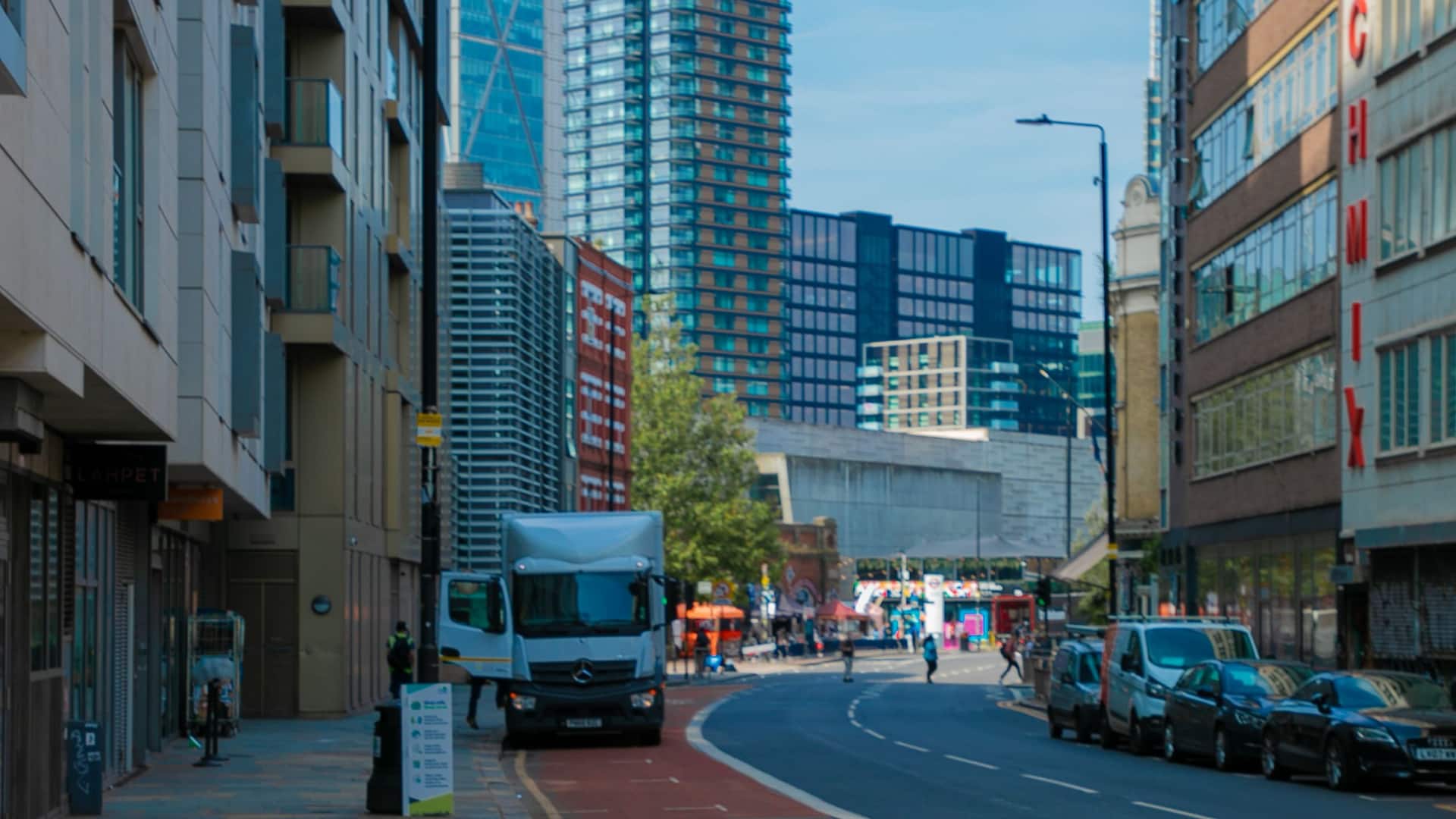 Hyatt Place London City East Local Area Aldgate3