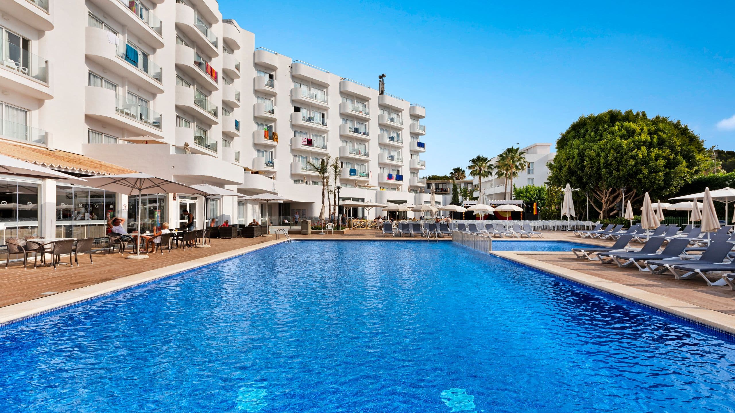 AluaSun Continental Park