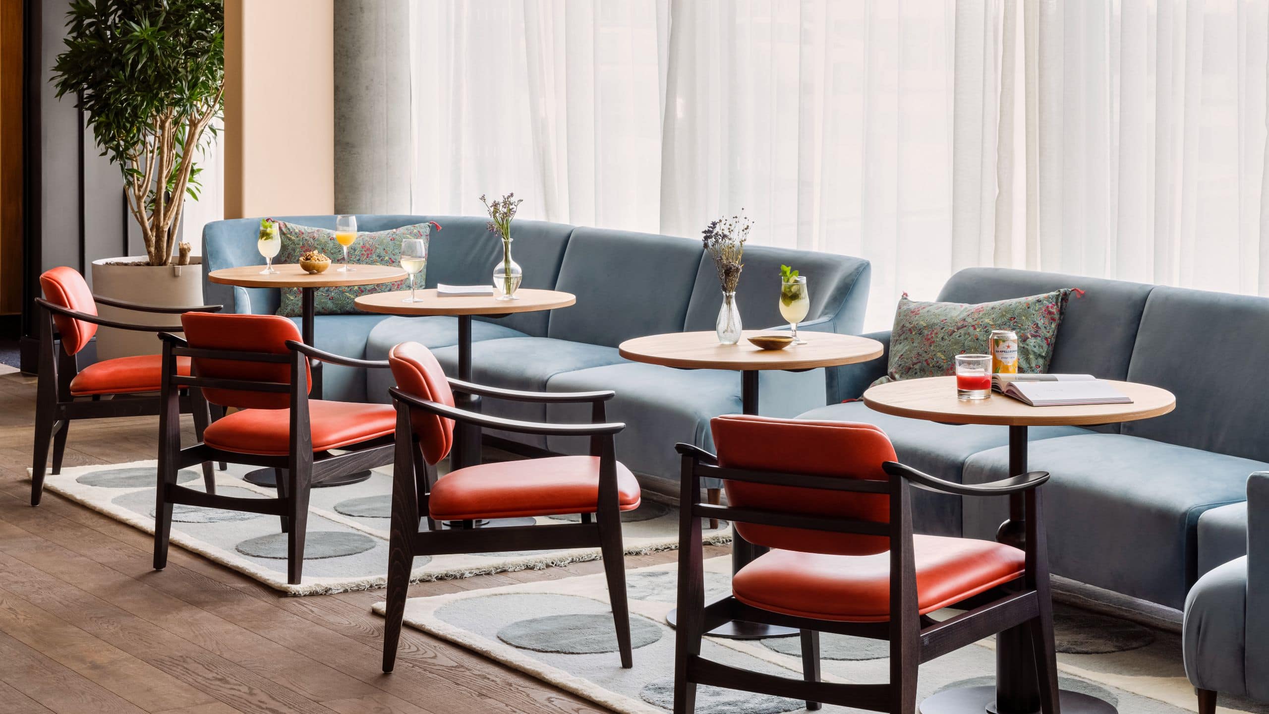 Hyatt Centric Cambridge Lobby Seating