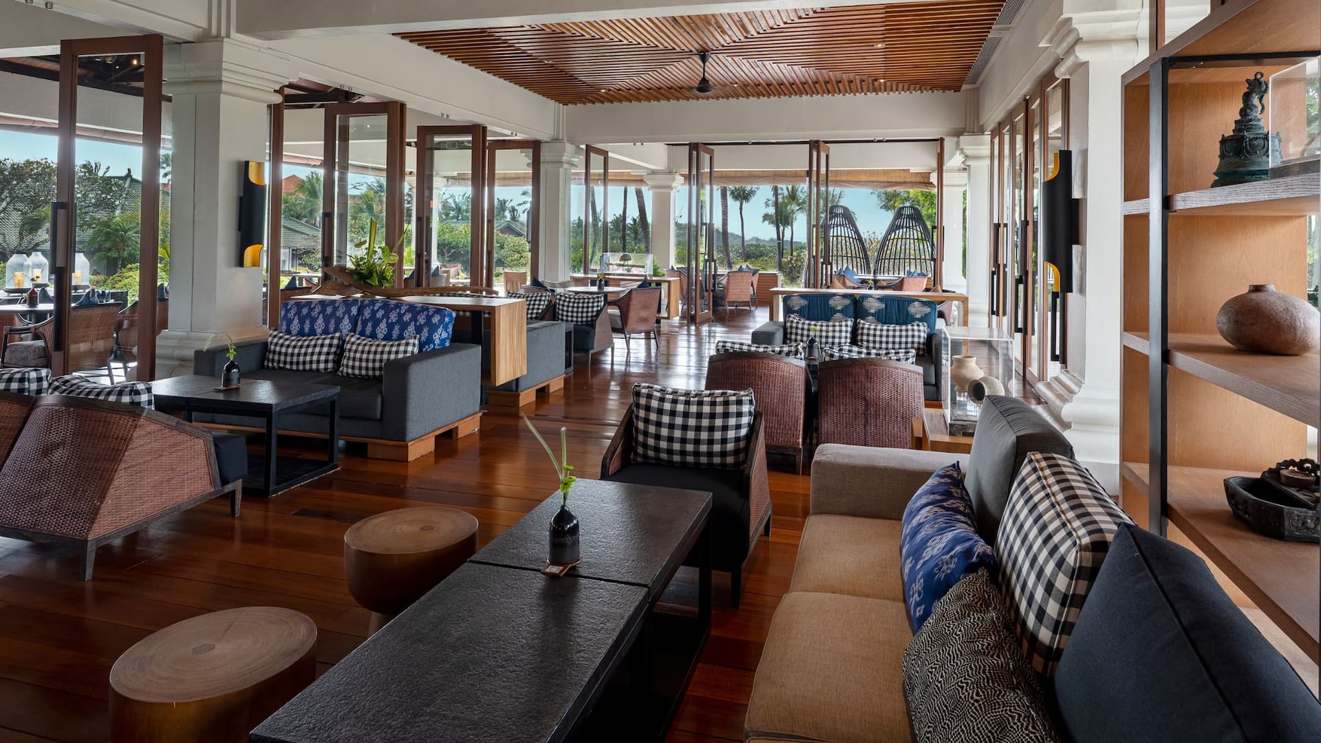 Veranda Lounge and Bar Nusa Dua - Grand Hyatt Bali