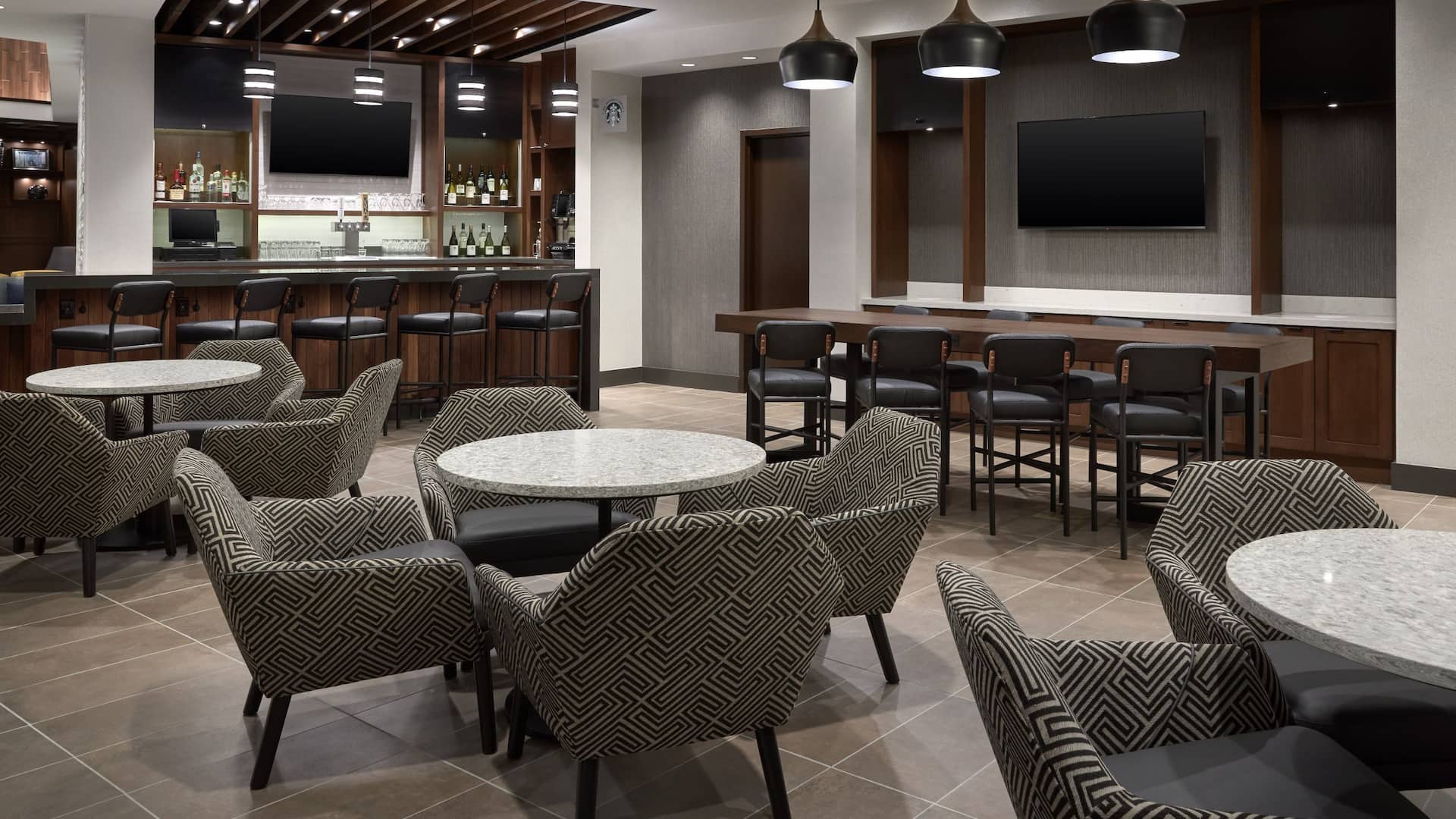 Hyatt Place Evansville / Downtown Bar