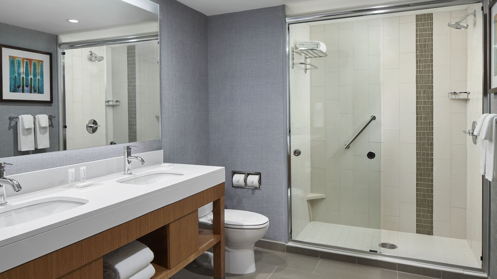 3 of 4 Hyatt Place Evansville / Downtown King Suite Bathroom