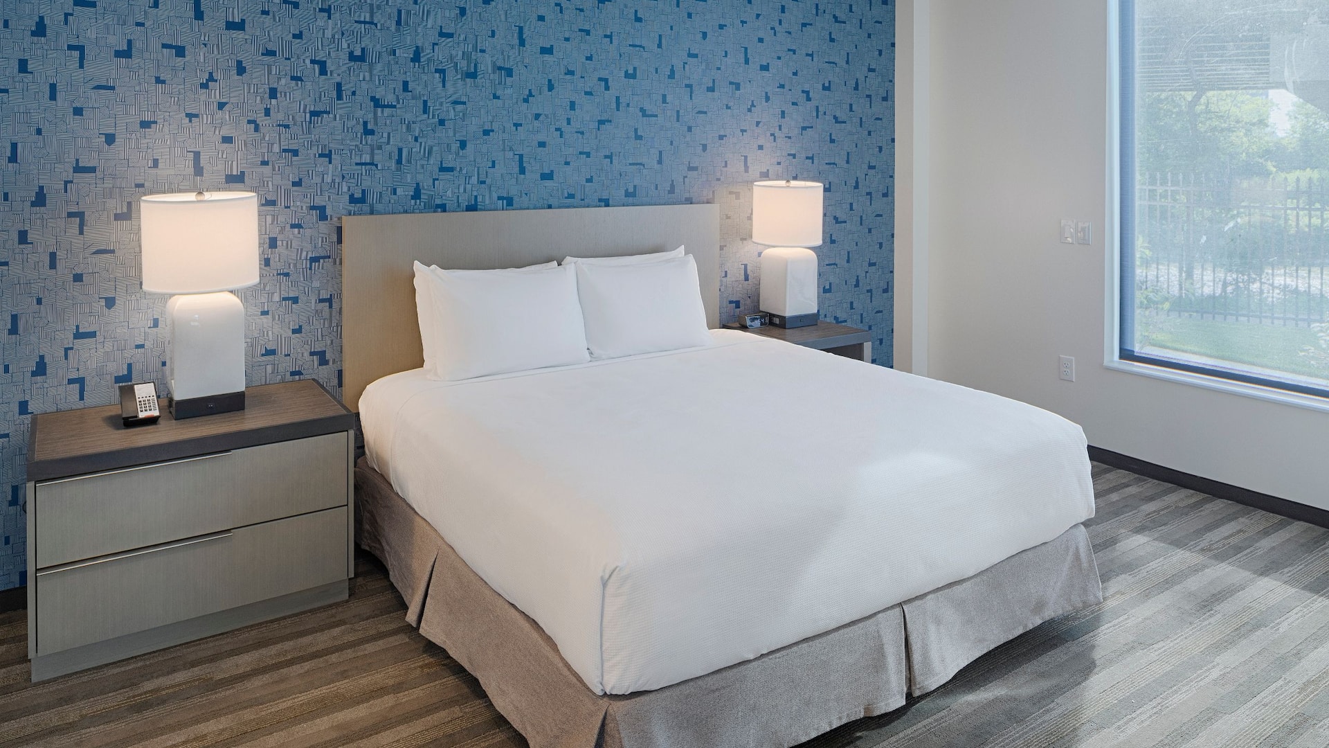 Ada One Bedroom Suite King Bed