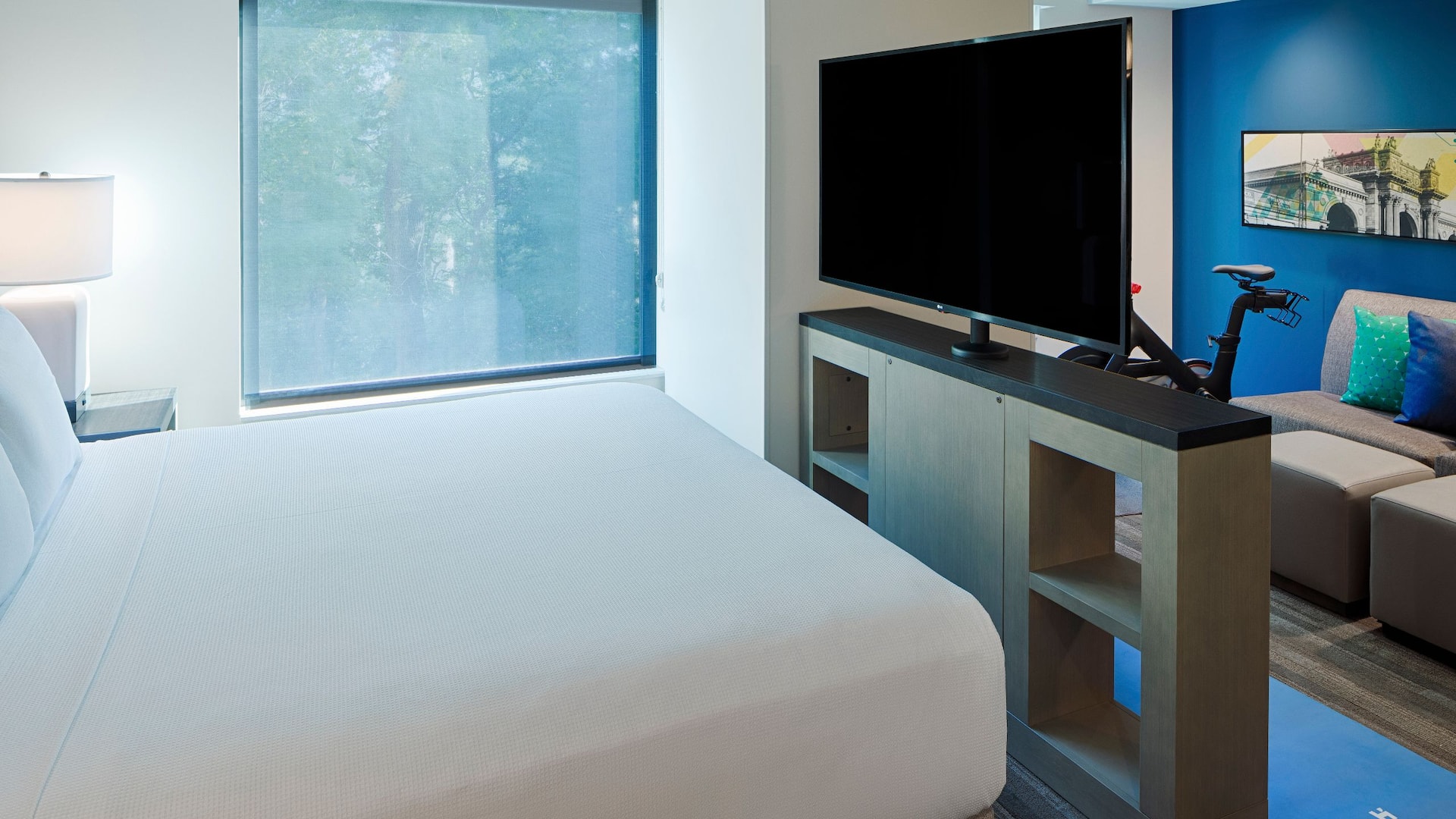 第 2，共 4  Studio Suite Fitness King Bed