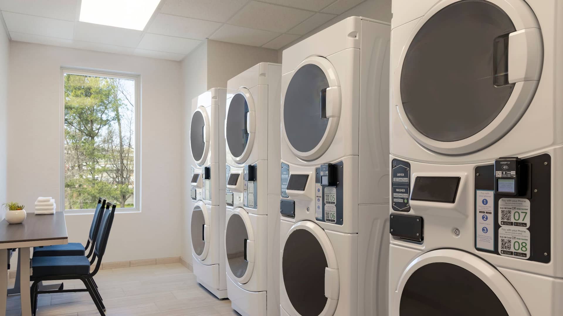 Hyatt House Atlanta / Perimeter Center Guest Laundry