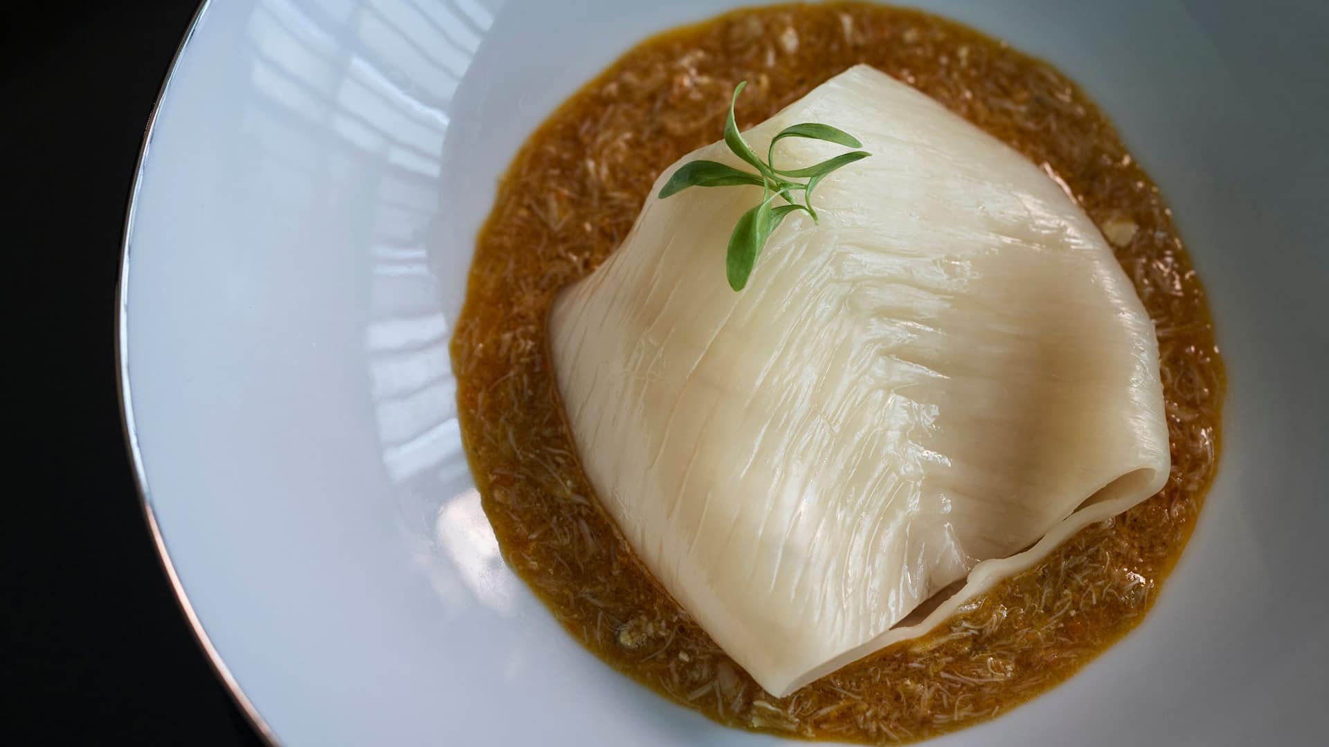 Grand Hyatt Shenzhen Braised Jinlong Fish Maw Crab Roe