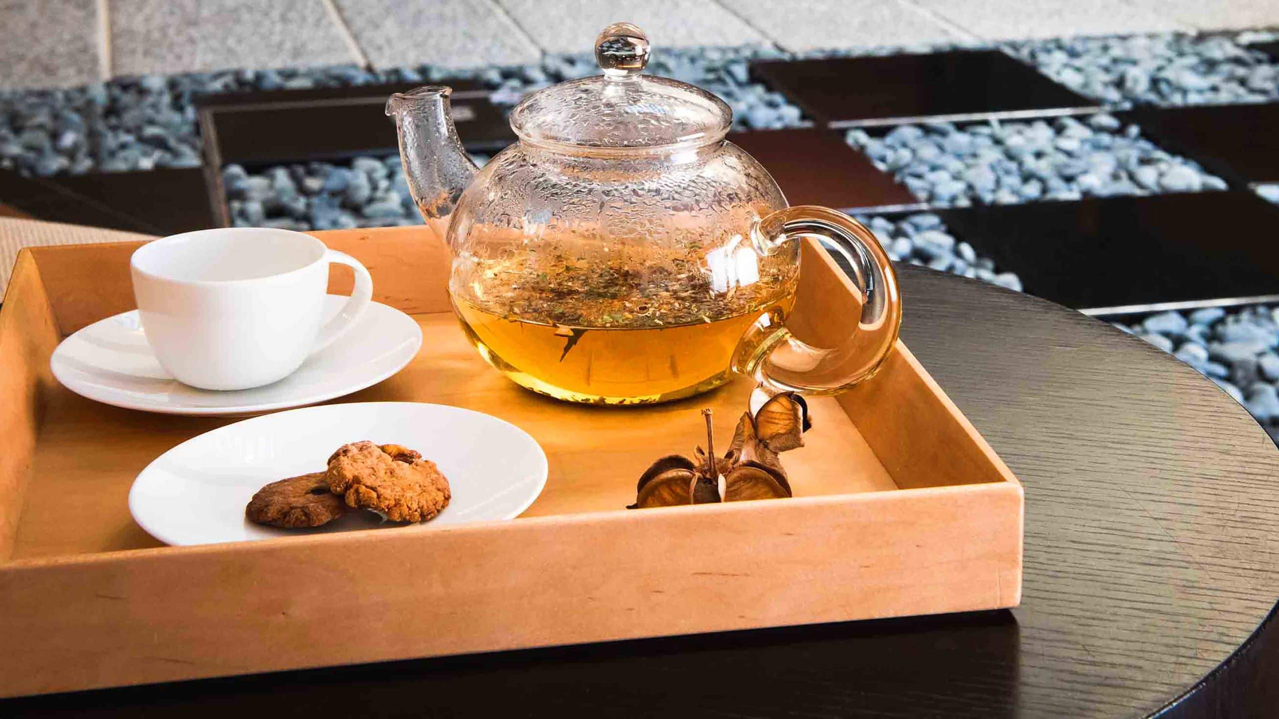 Hyatt Regency Hakone Resort & Spa| Spa Izumi Tea Set