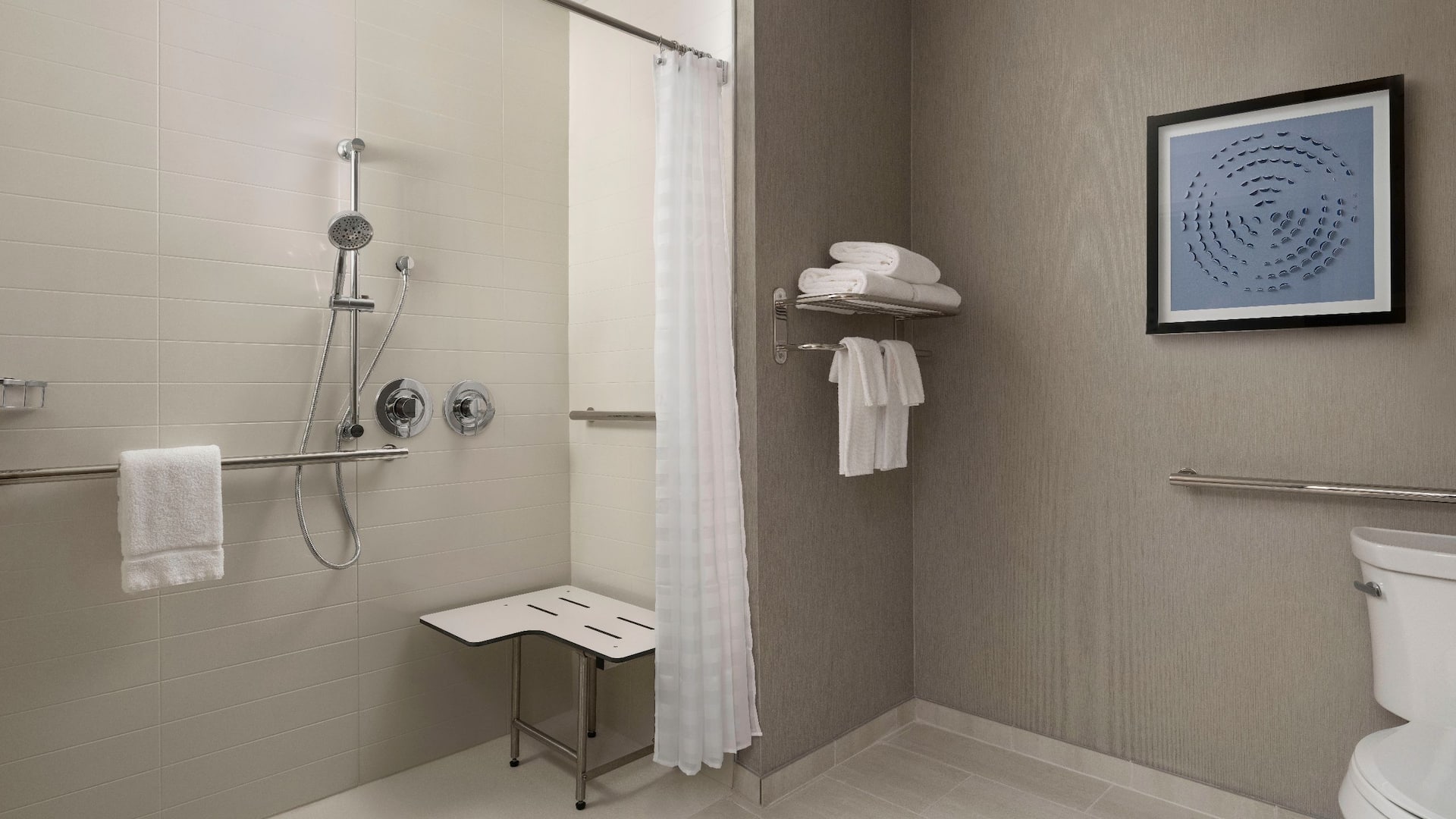 Hyatt Place Amarillo - West Accessible Walk In Shower
