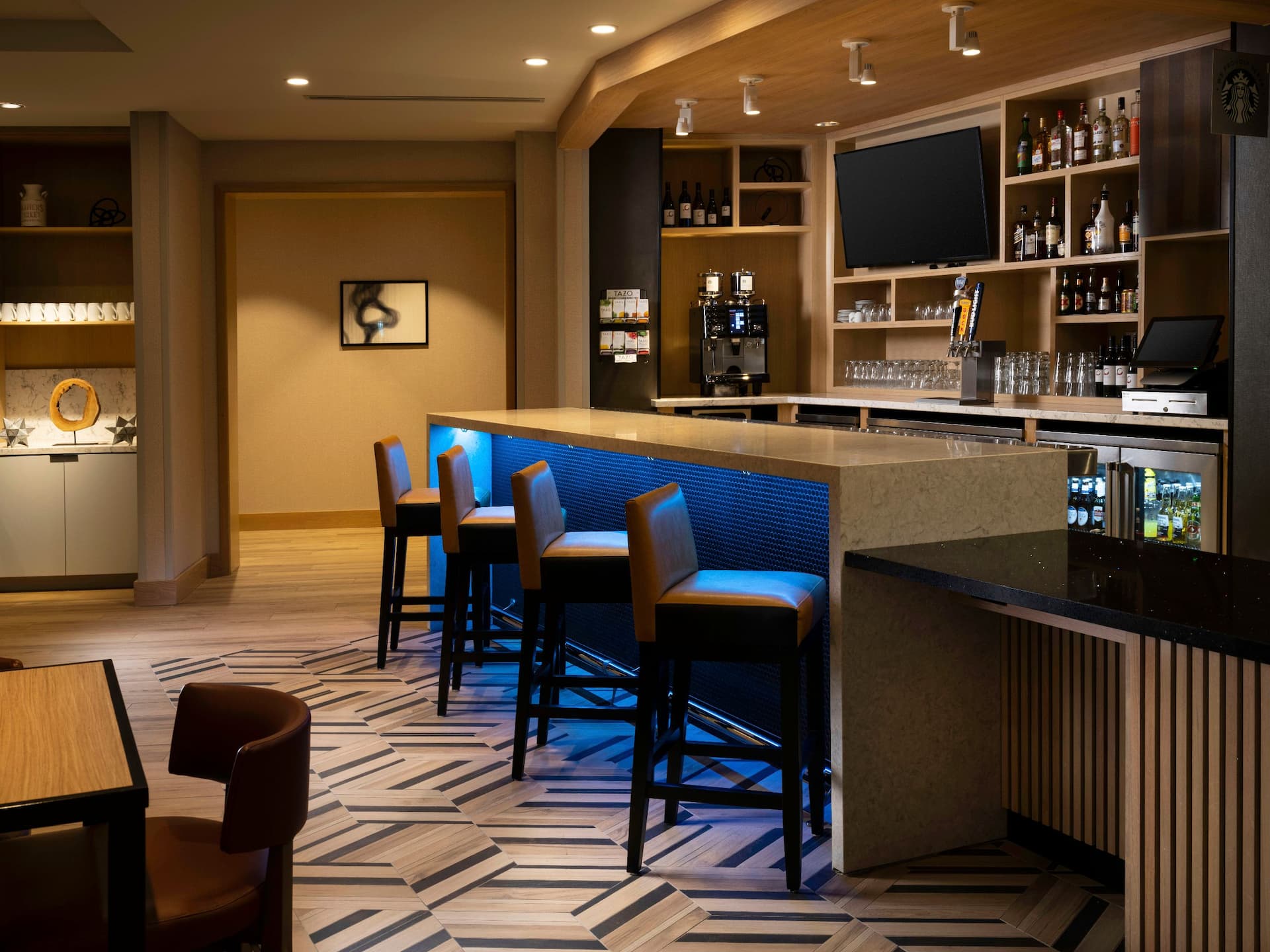 Hyatt Place Amarillo - West Bar Counter