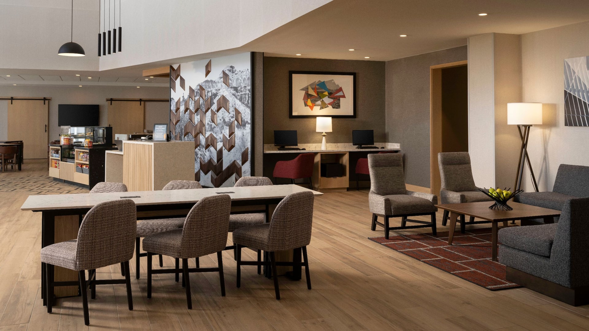 Hyatt Place Amarillo - West Lobby Wide View