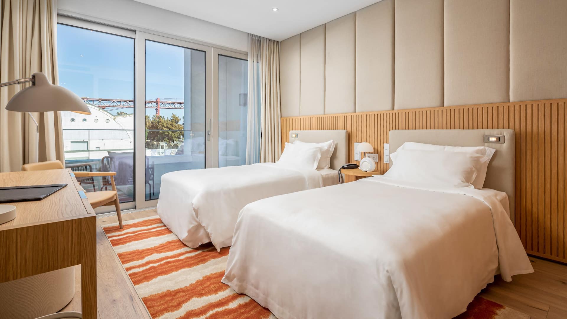 Hyatt Regency Lisbon Deluxe Two Twins