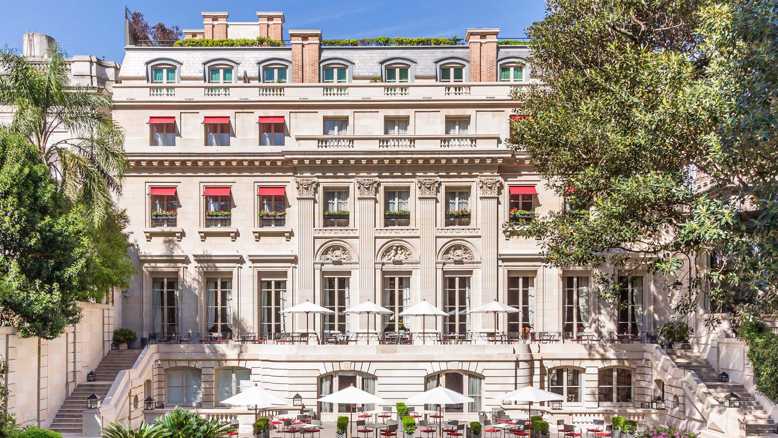 Palacio Duhau - Park Hyatt Buenos Aires Gardens Day