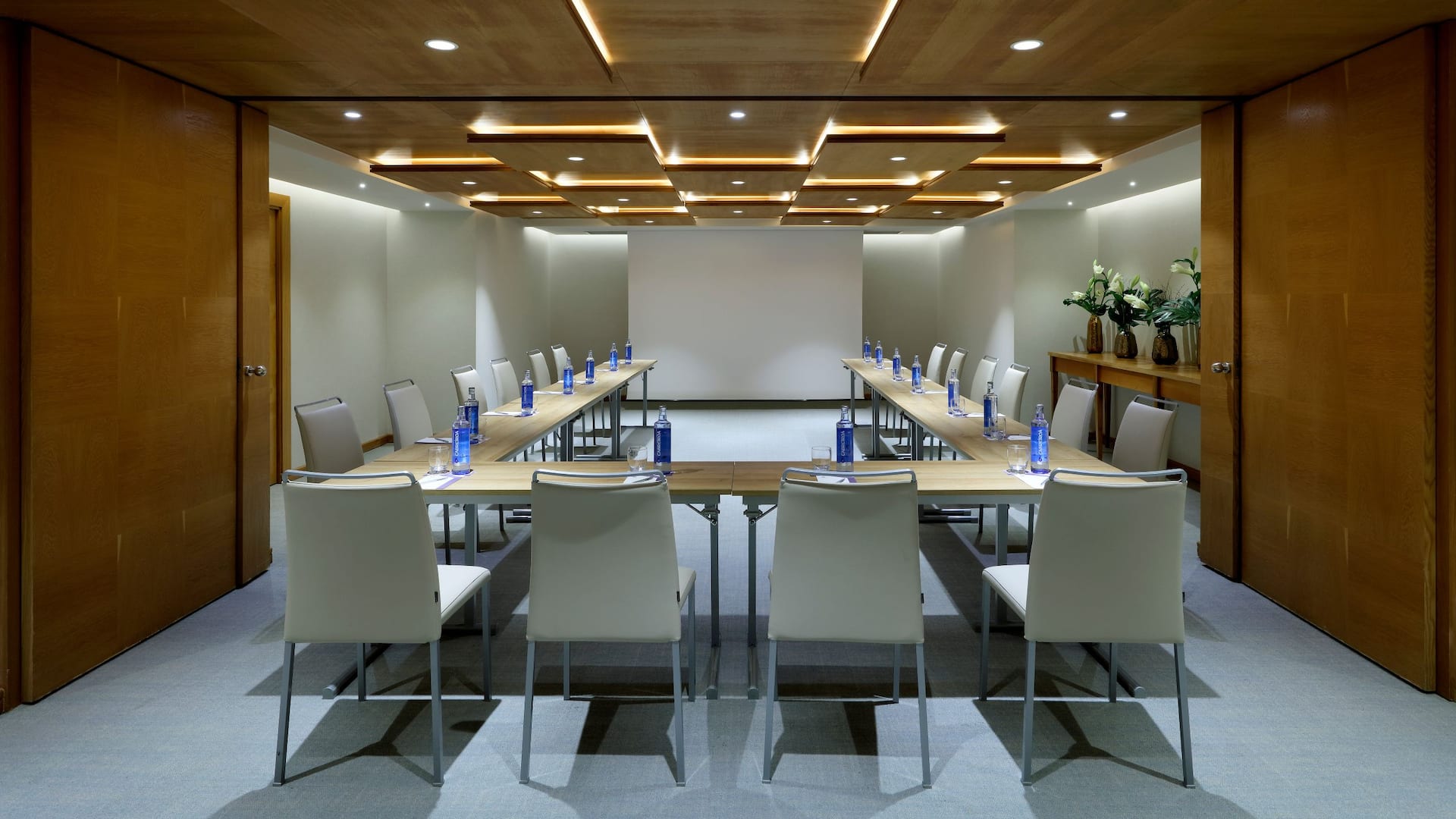 MADRM Meeting Room Chillida