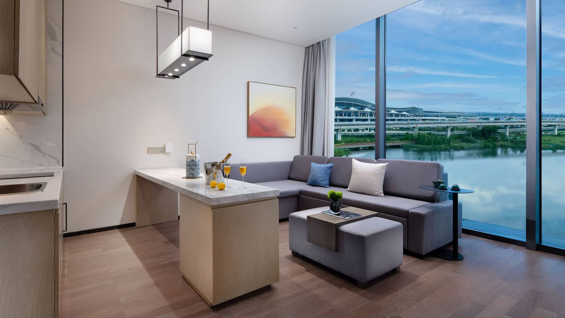 Hyatt Place Changsha Airport Kitchen Studio Living Room
