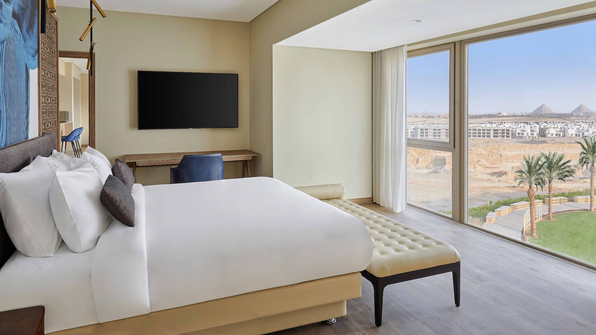 5 of 10 Hyatt Regency Cairo West Diplomat Suite Bed