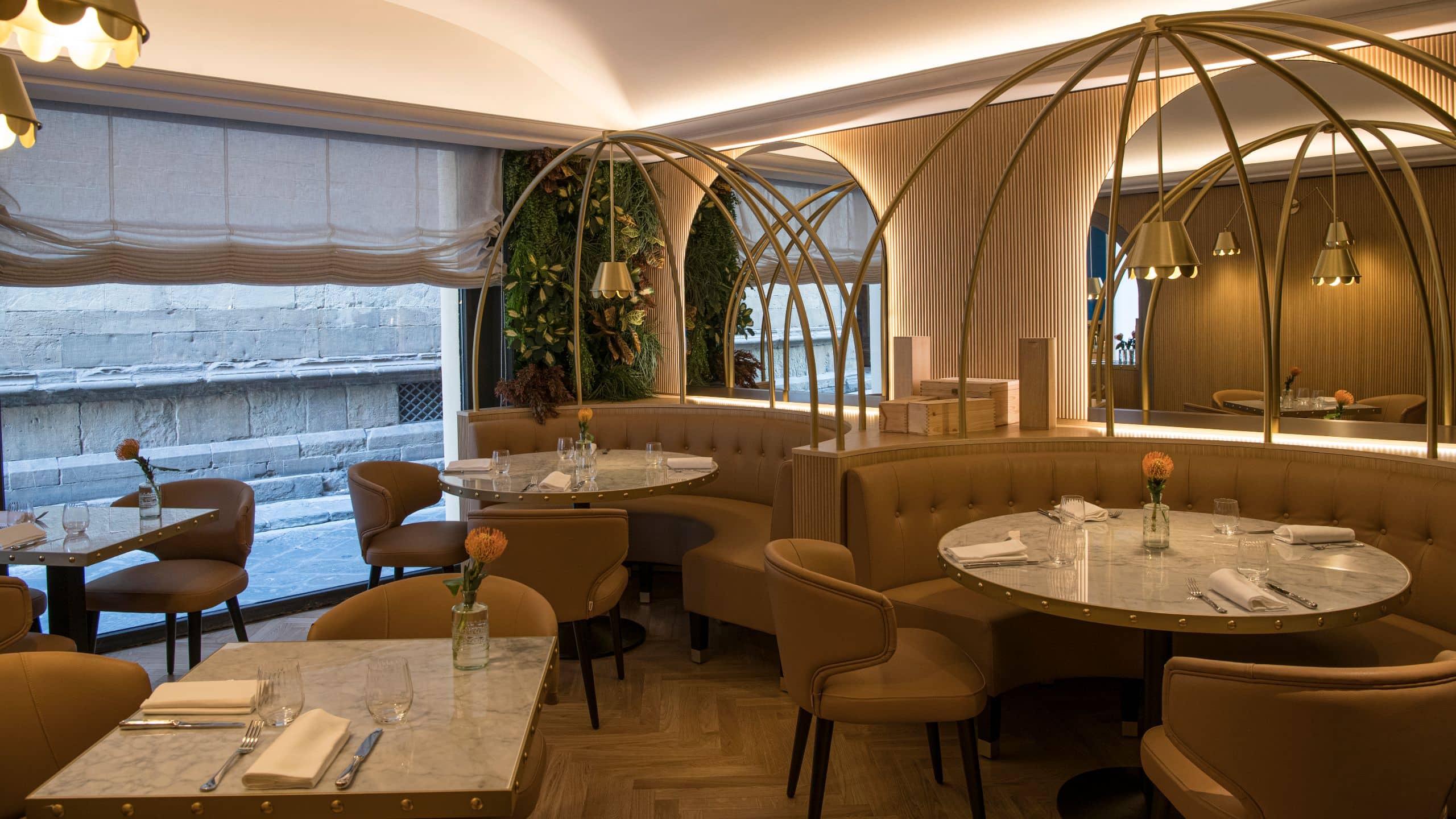 IL Tornabuoni Hotel IL Magnifico Restaurant Seating