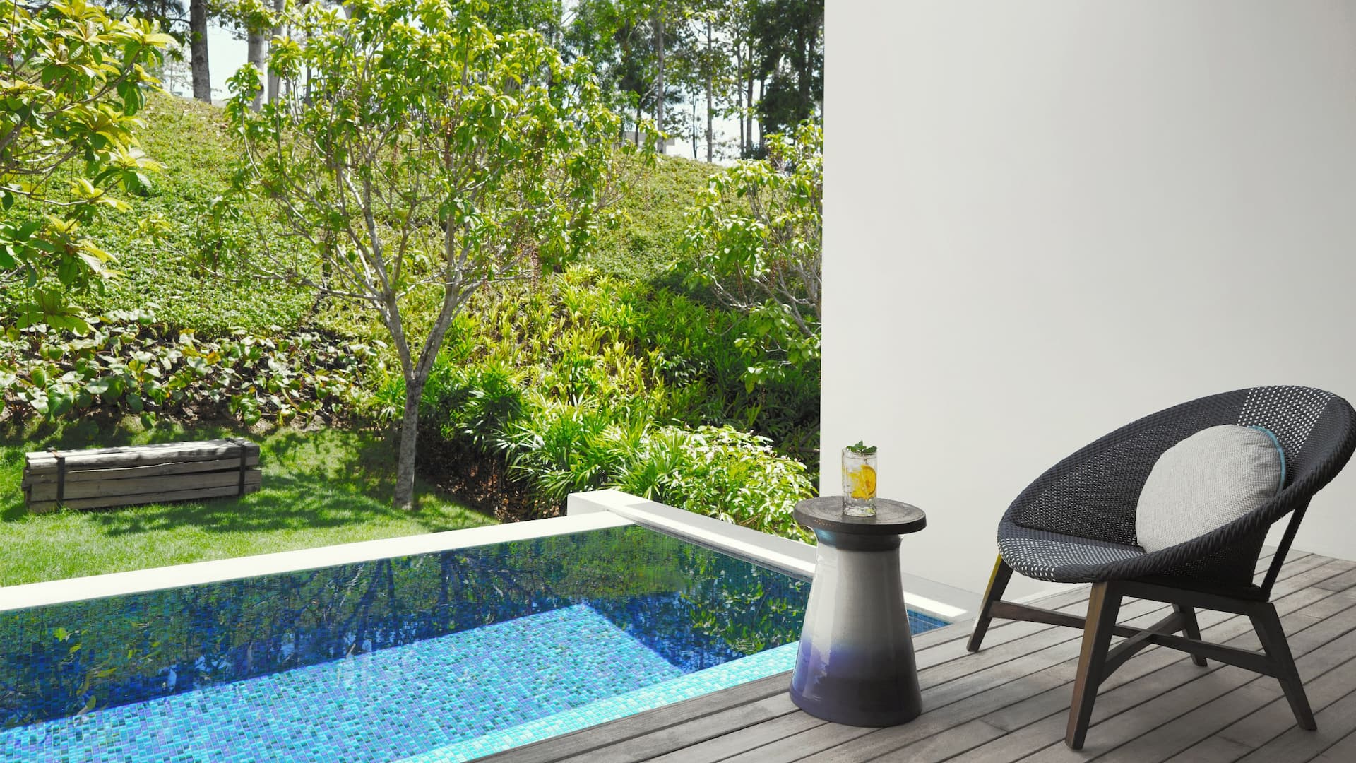 4 of 6 Hyatt Regency Koh Samui Guestroom Plunge Pool