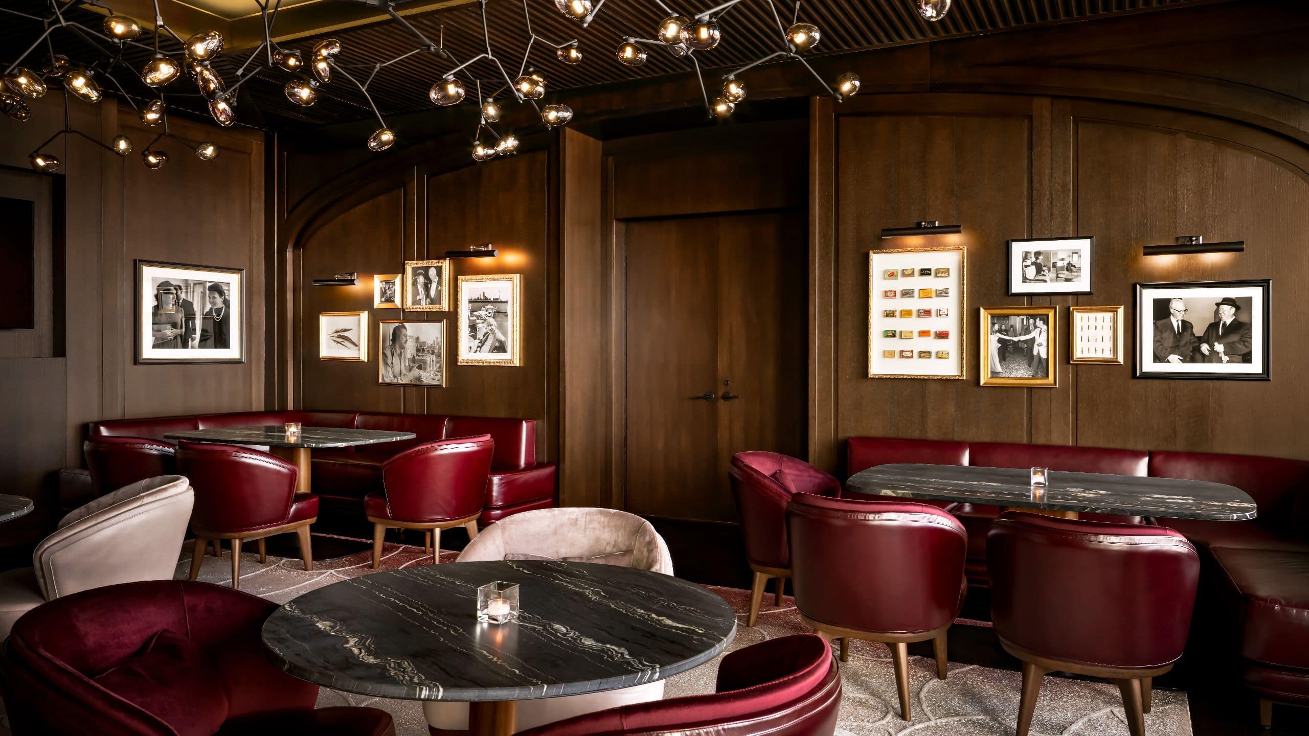 Park Hyatt Toronto Writers Room Parlour