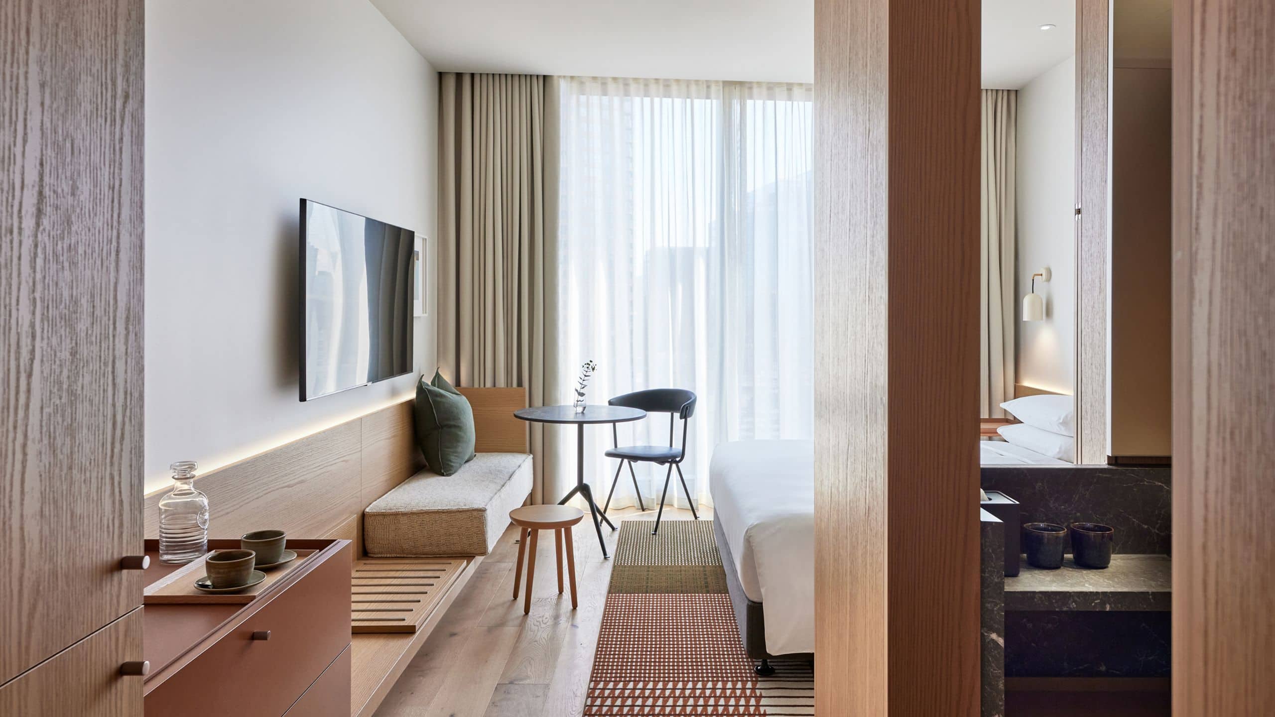 1/2 Hyatt Centric Melbourne King Guestroom