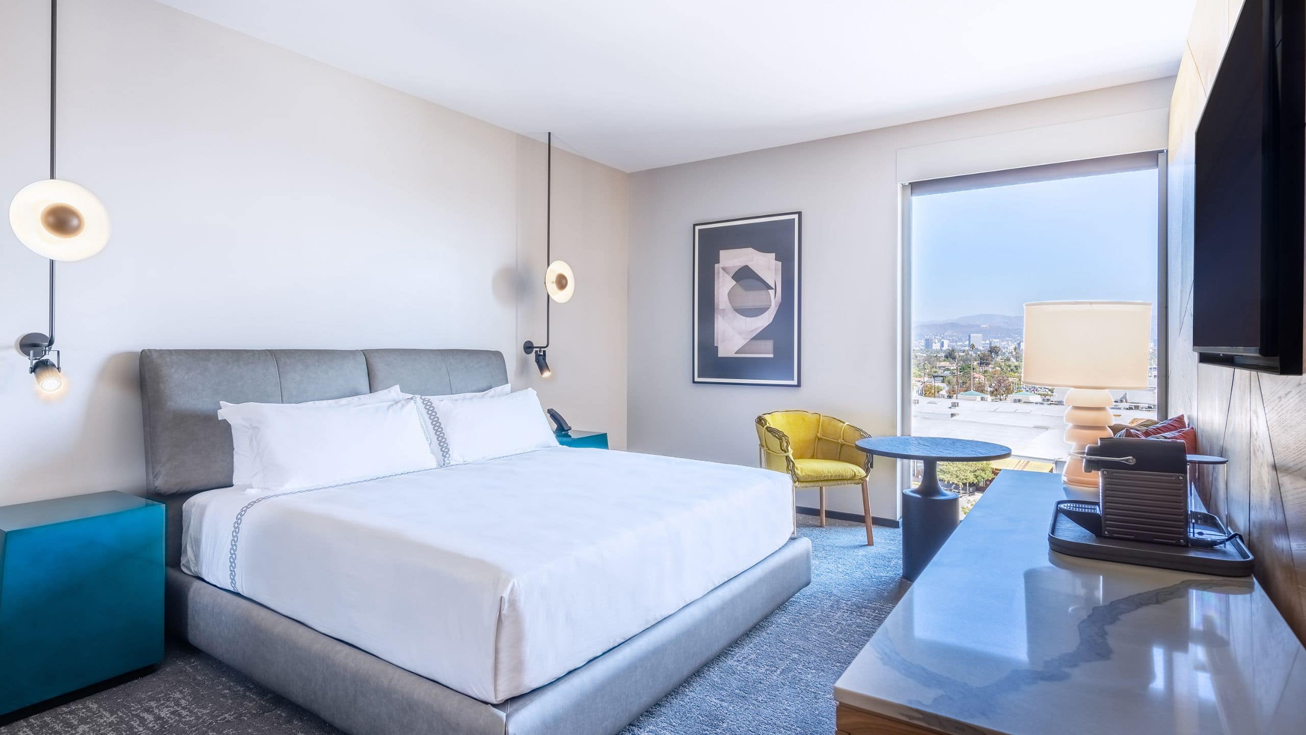 The Shay Hollywood Hills View King Guestroom