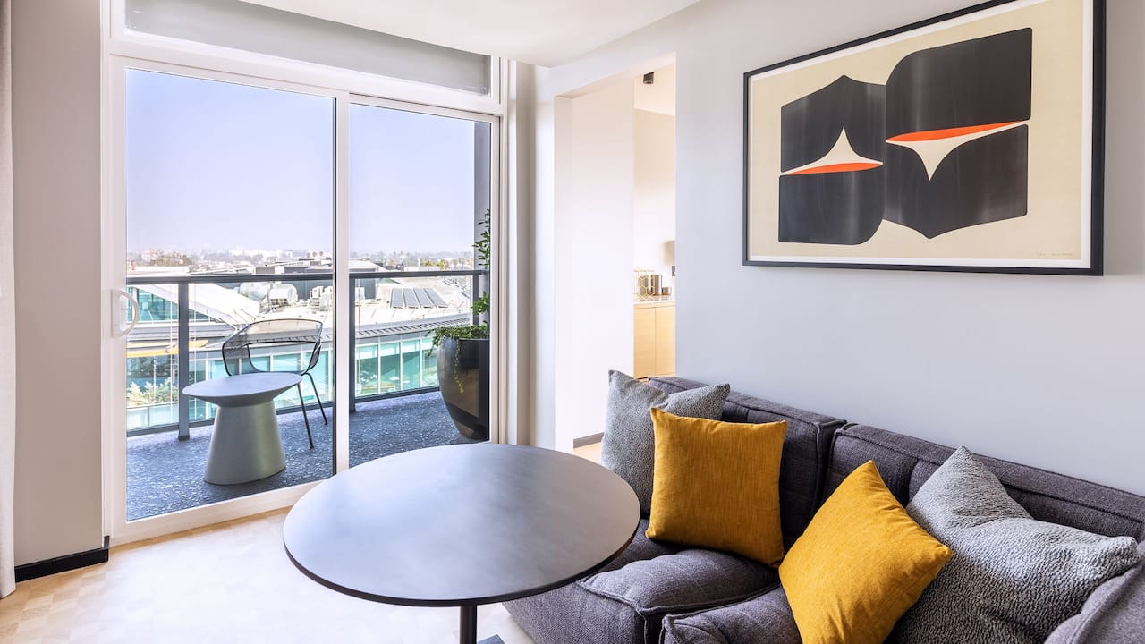 Penthouse Studio Suite with private balcony