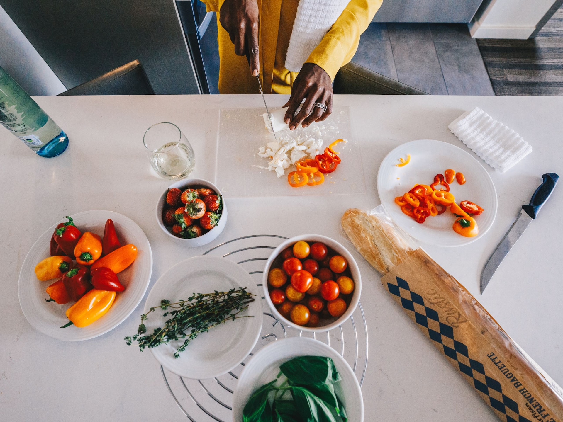 Hyatt House HH_P0596 Woman Cooking