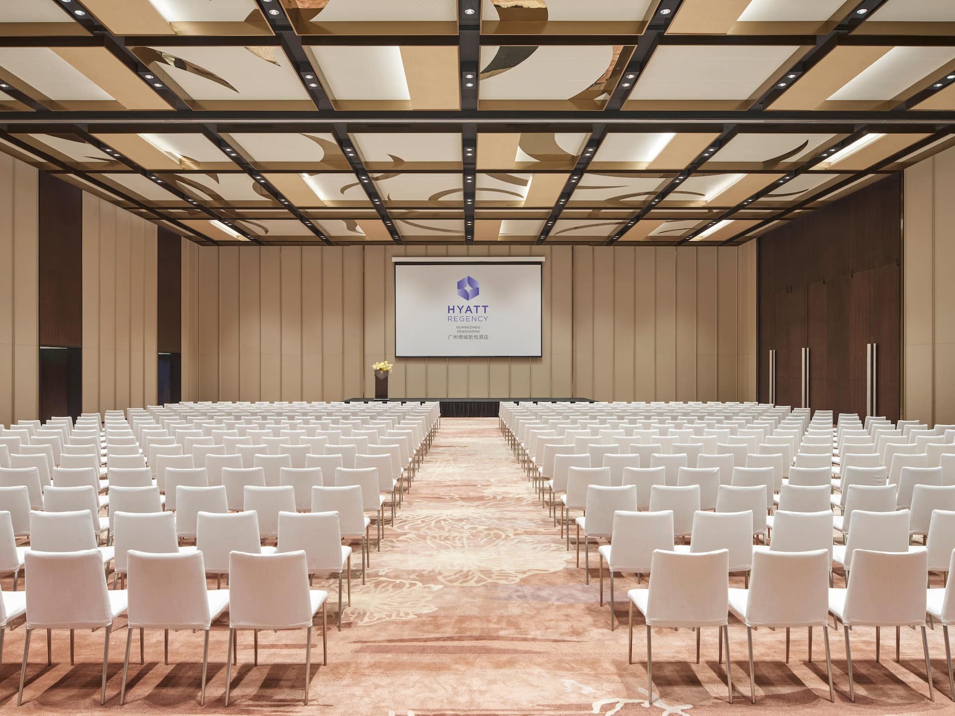 Hyatt Regency Guangzhou Zengcheng Regency Ballroom Theatre Setup