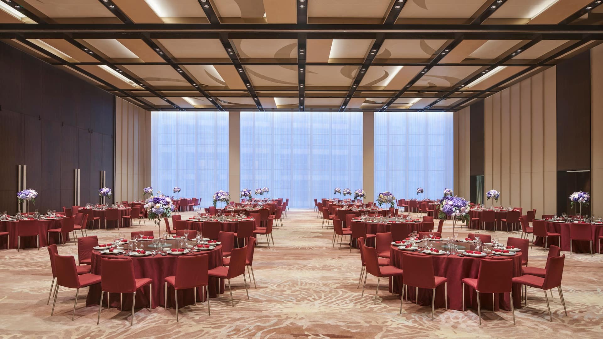 Hyatt Regency Guangzhou Zengcheng Regency Ballroom Wedding Setup