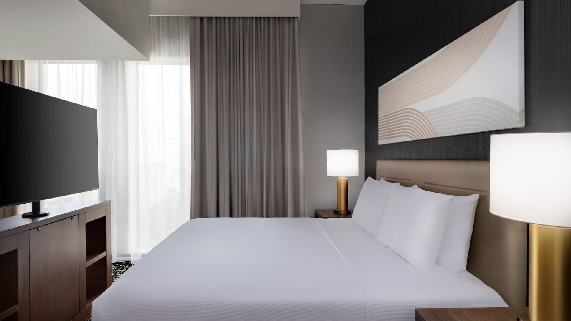 Hyatt House LAX / Century Blvd Laxxl Studio Kitchen Suite King Bed