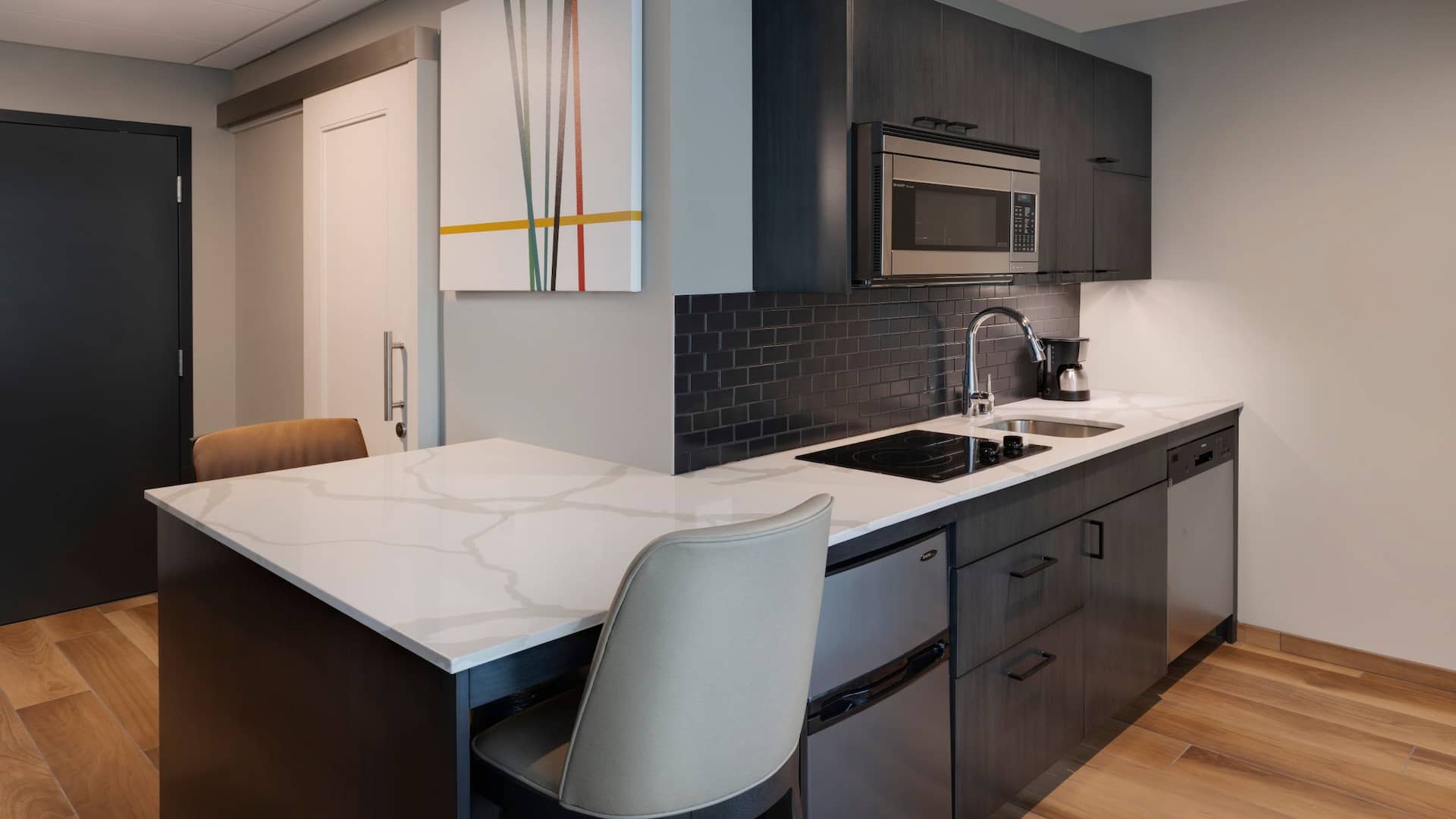 2/4 Hyatt House LAX / Century Blvd Studio Kitchen Suite King Kitchen Area