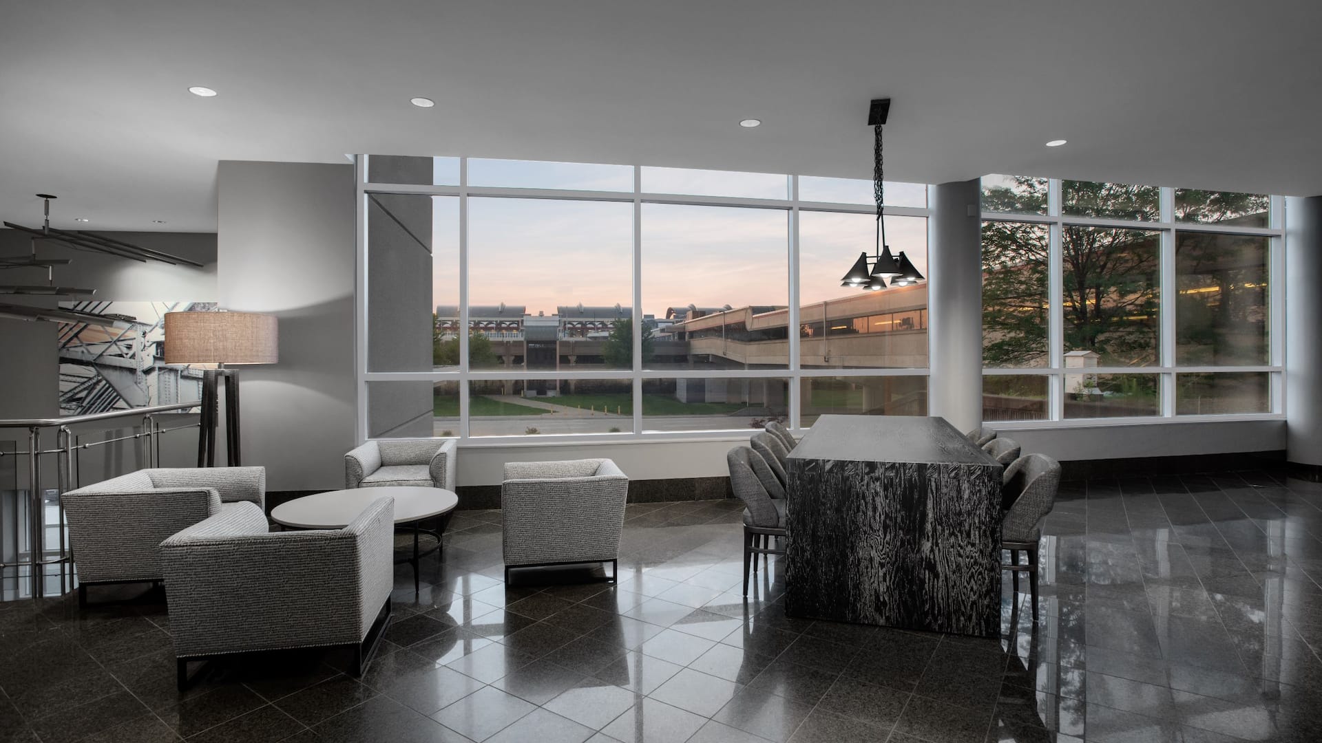 Hyatt Regency Pittsburgh International Airport Lobby Layout