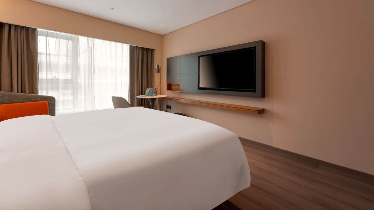 UrCove Xi'an North Superior Guestroom Televison