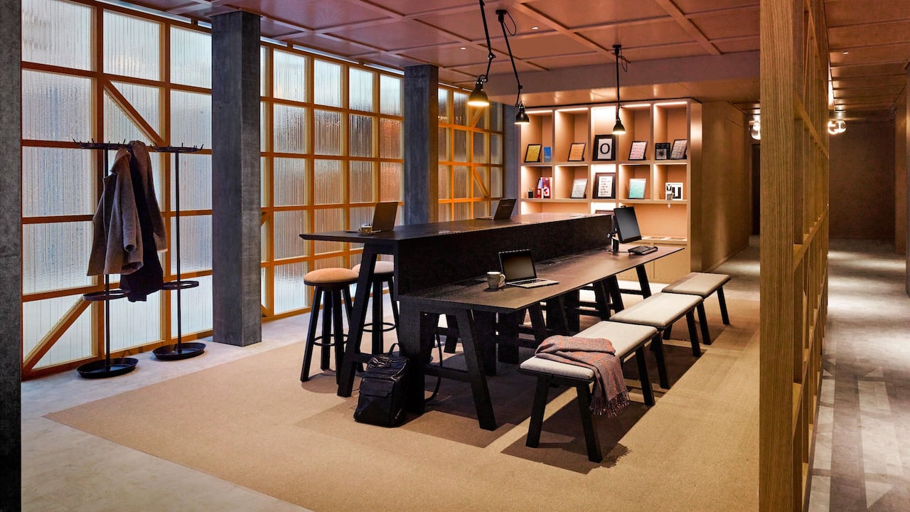 Shared working space Hyatt Place Zurich