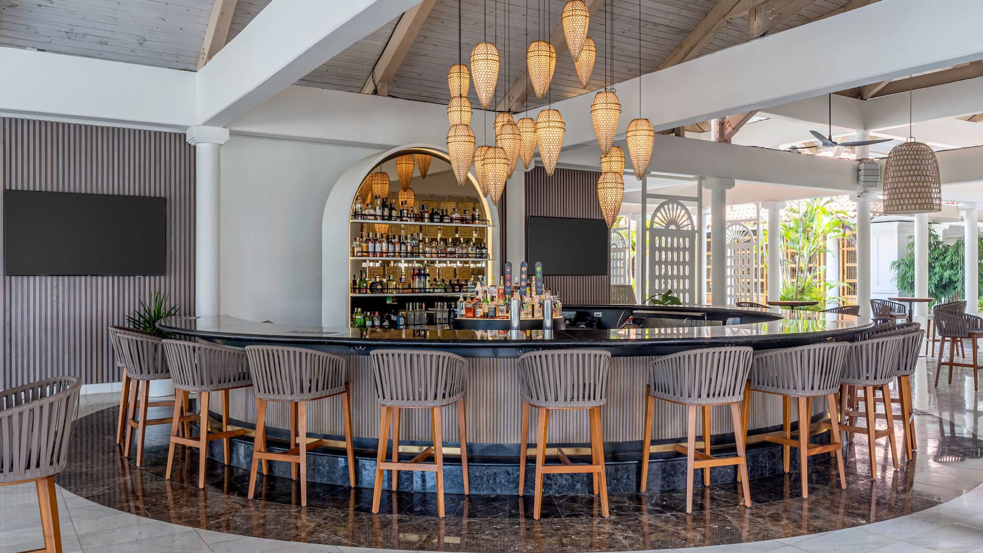 Hyatt Regency Grand Reserve Lobby Bar Daytime