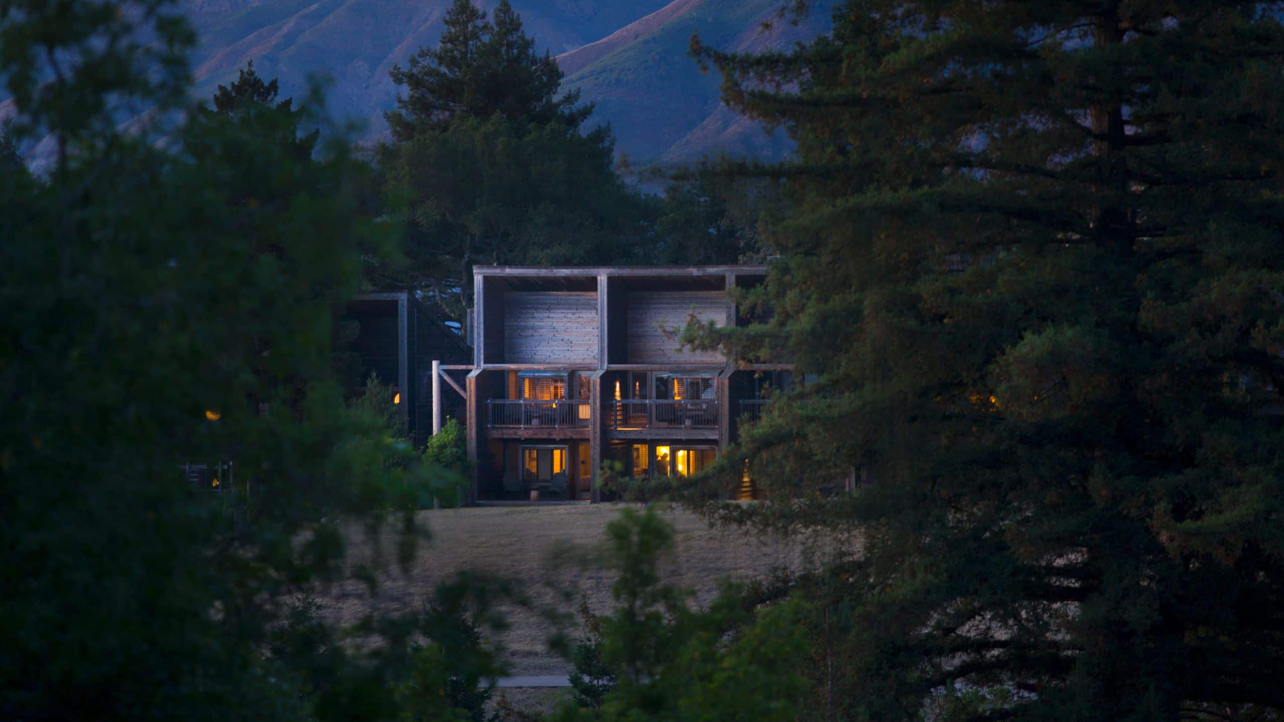 Alila Ventana Big Sur Exterior Night
