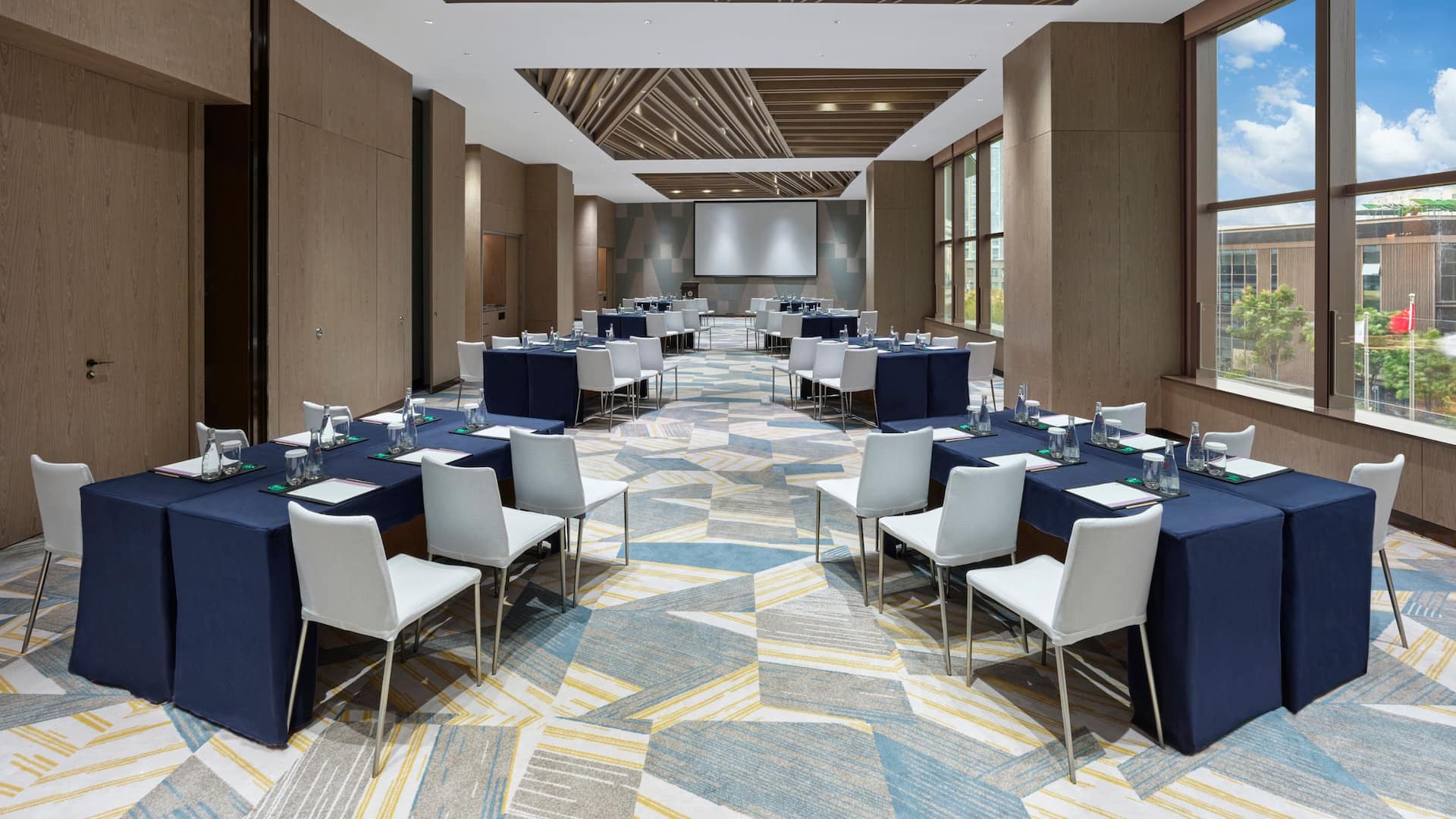 Hyatt Regency Shanghai Songjiang Events Fishbone