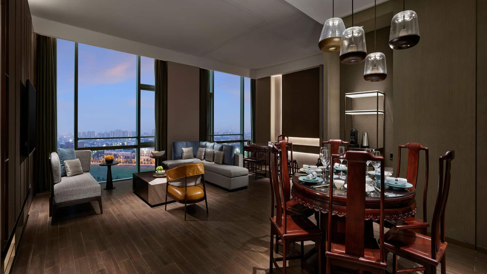 Hyatt Regency Shanghai Songjiang Regency Executive Suite Living Area