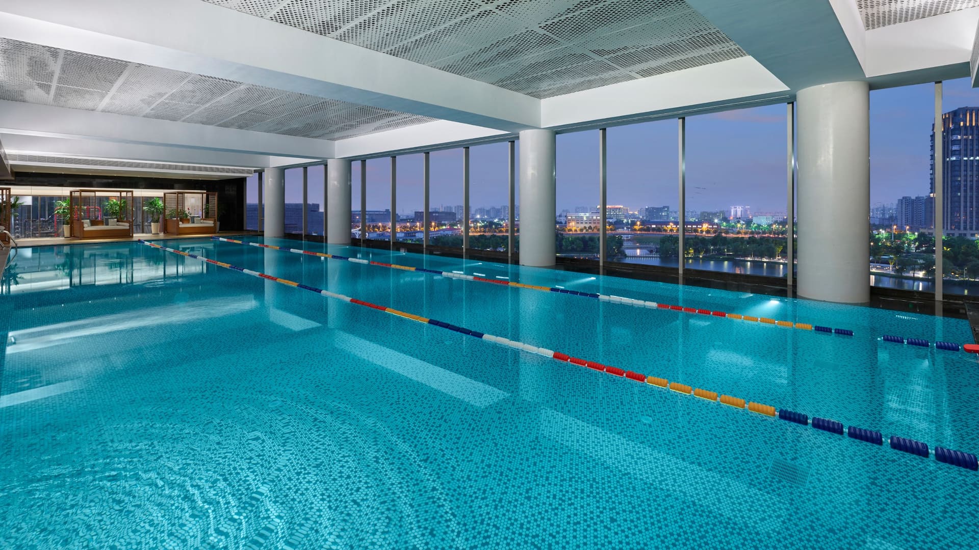 Hyatt Regency Shanghai Songjiang Swimming Pool